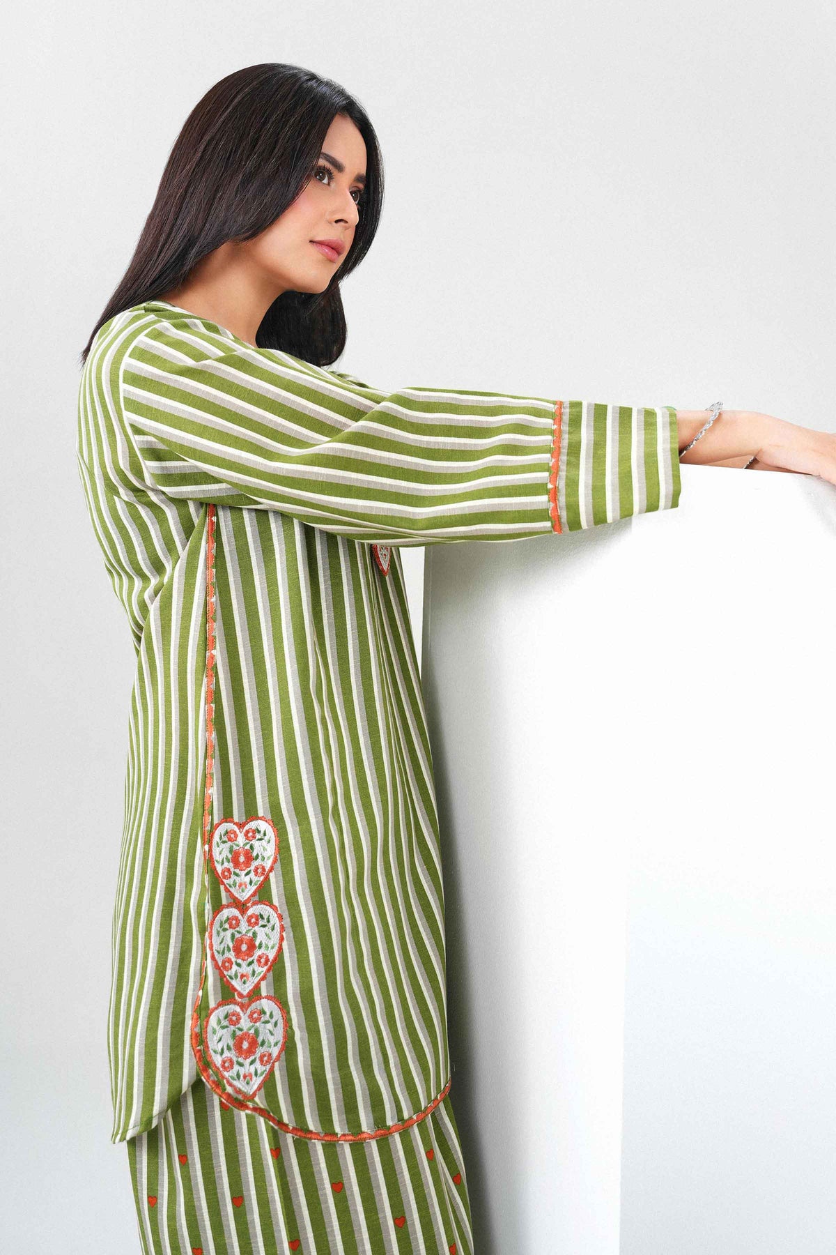 Nishat UK - Green Embroidered Karandi 2 Pieces ready to wear Dress