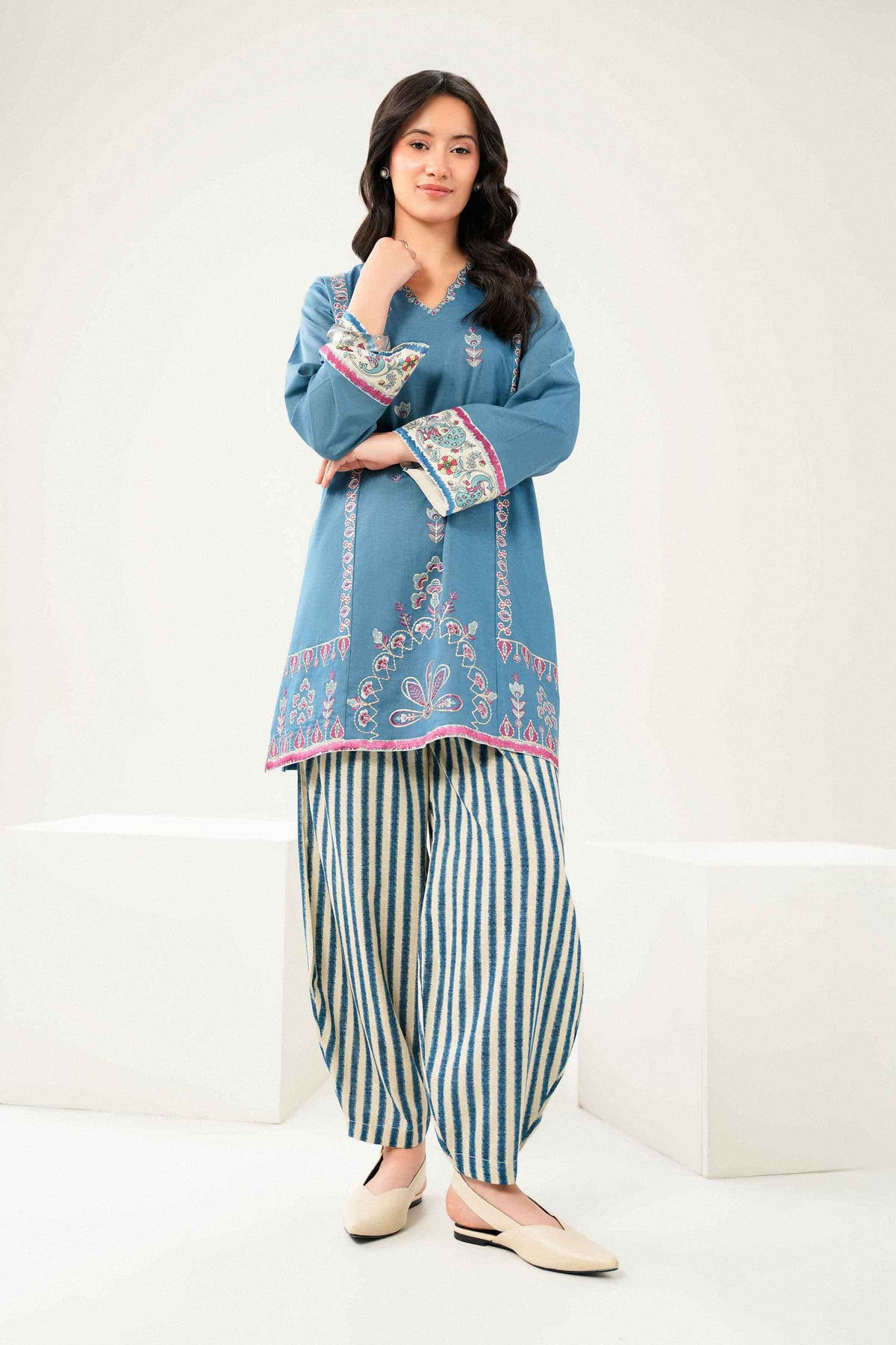 Nishat UK - Blue Embroidered Karandi 2 Pieces ready to wear