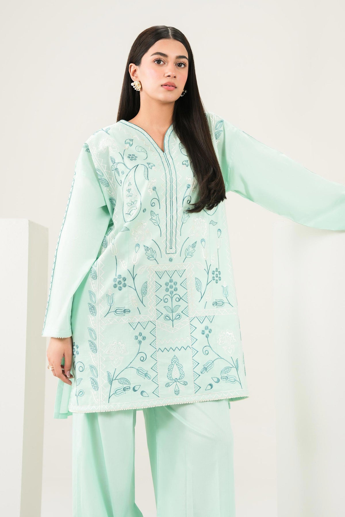 Nishat UK - Green Embroidered Cambric 2 Pieces ready to wear