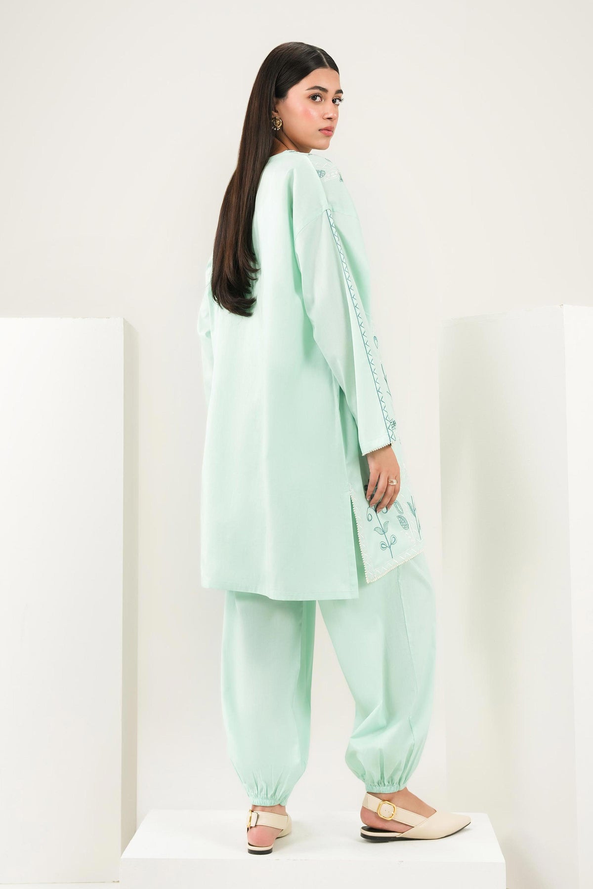 Nishat UK - Green Embroidered Cambric 2 Pieces ready to wear