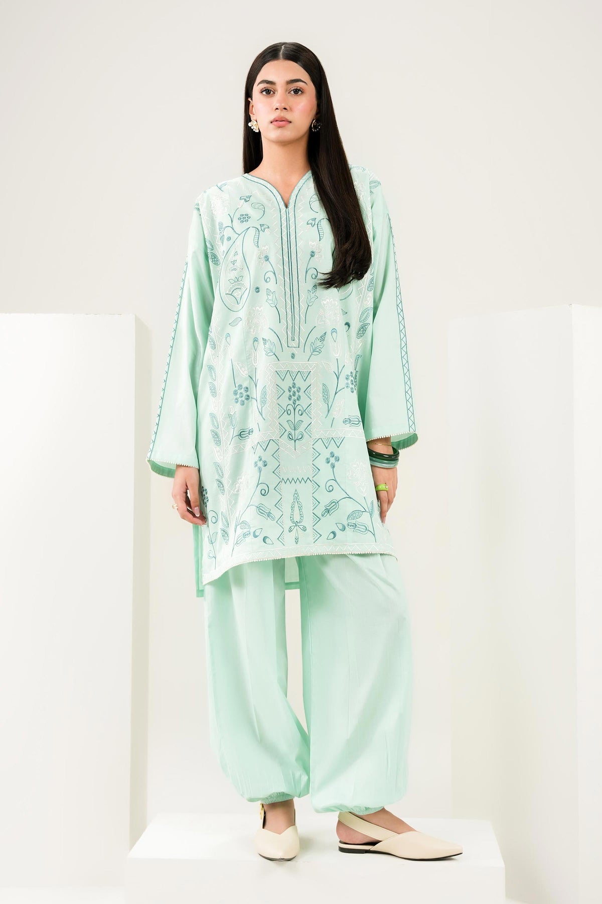 Nishat UK - Green Embroidered Cambric 2 Pieces ready to wear