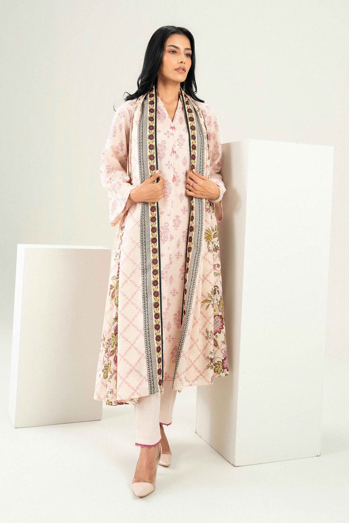 Nishat UK - Pink Printed Karandi 3 Pieces ready to wear
