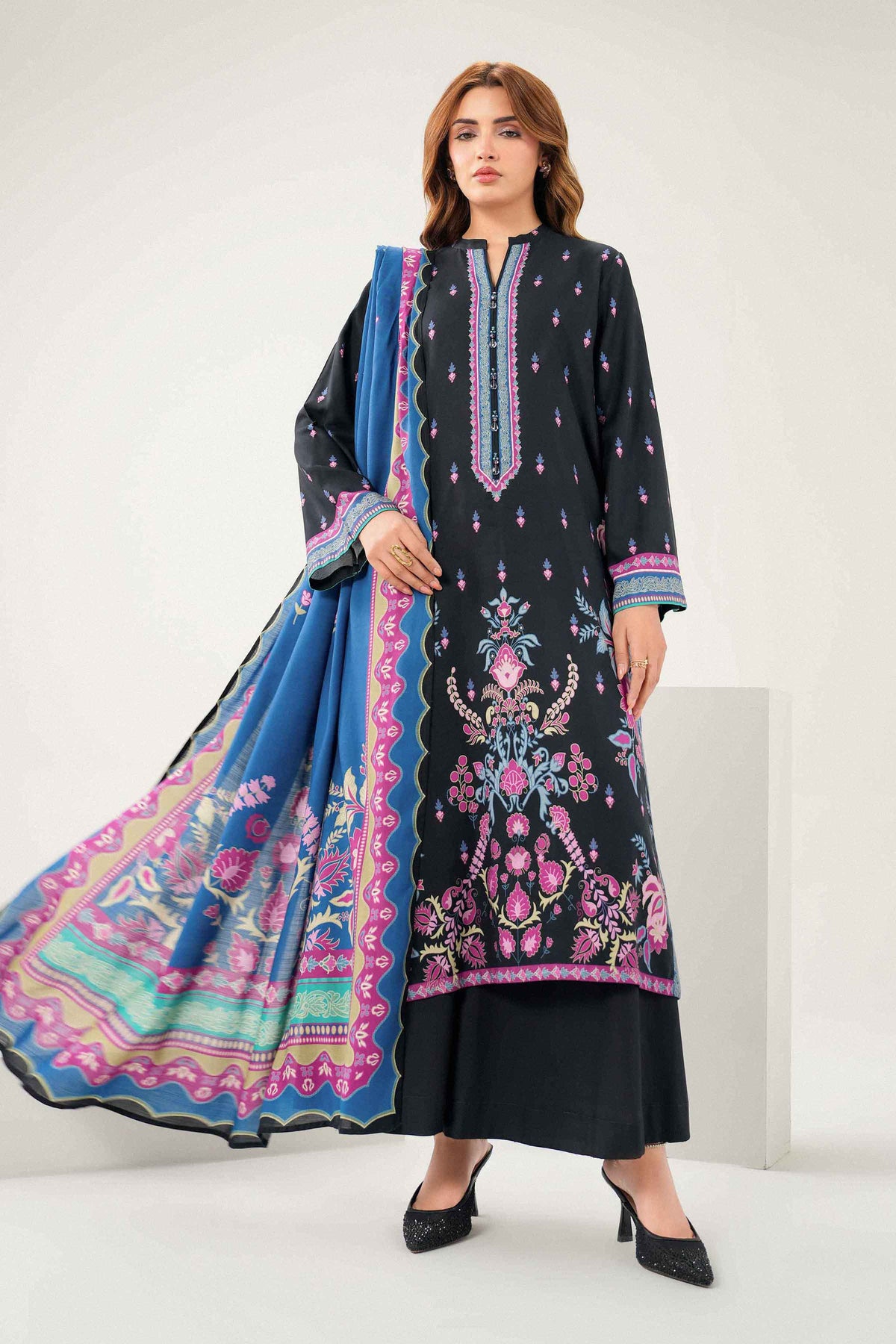 Nishat UK - Black Printed Linen 3 Pieces ready to wear Suit