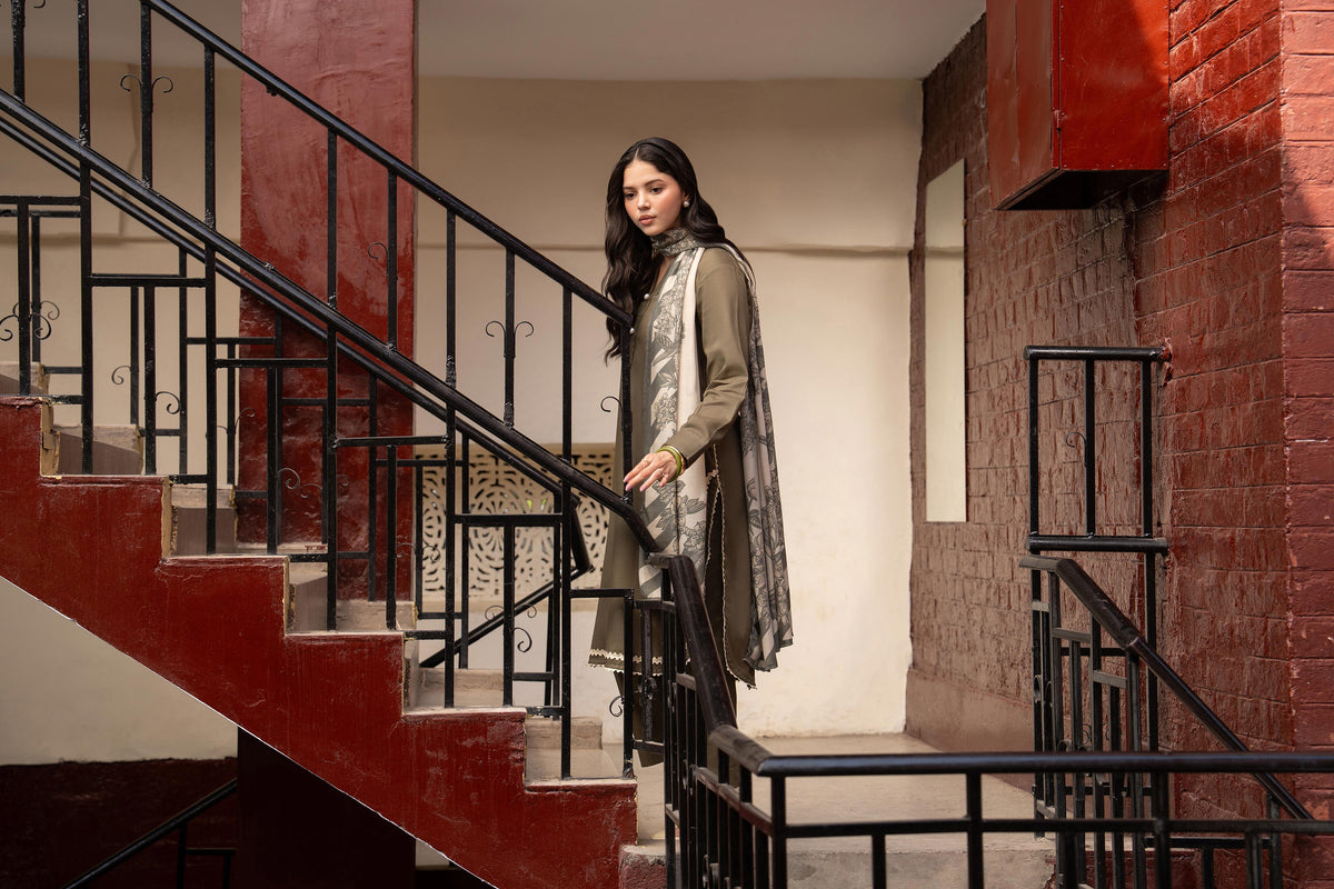Nishat UK - Green Printed Khaddar 3 Pieces ready to wear