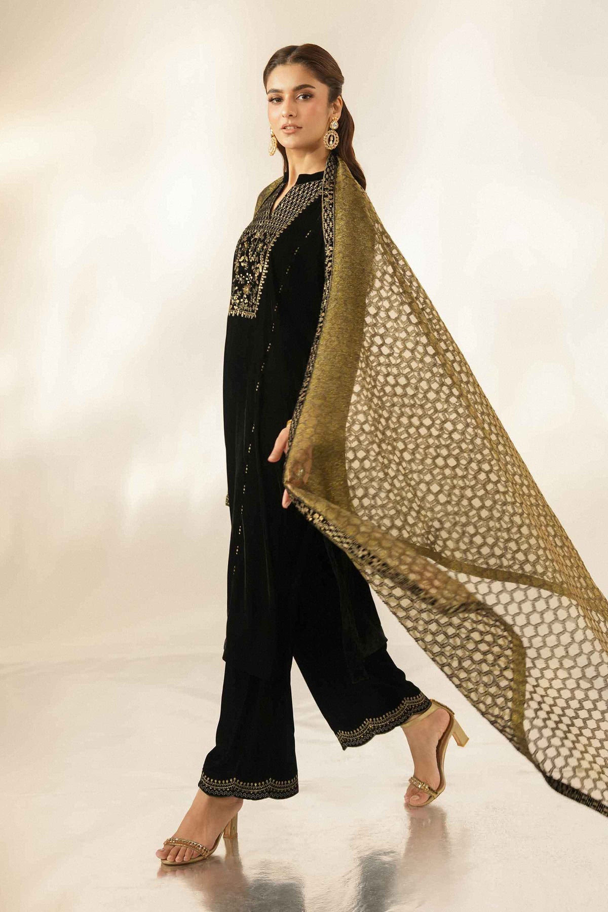 Nishat UK - Black Embroidered Velvet 3 Pieces ready to wear Suit
