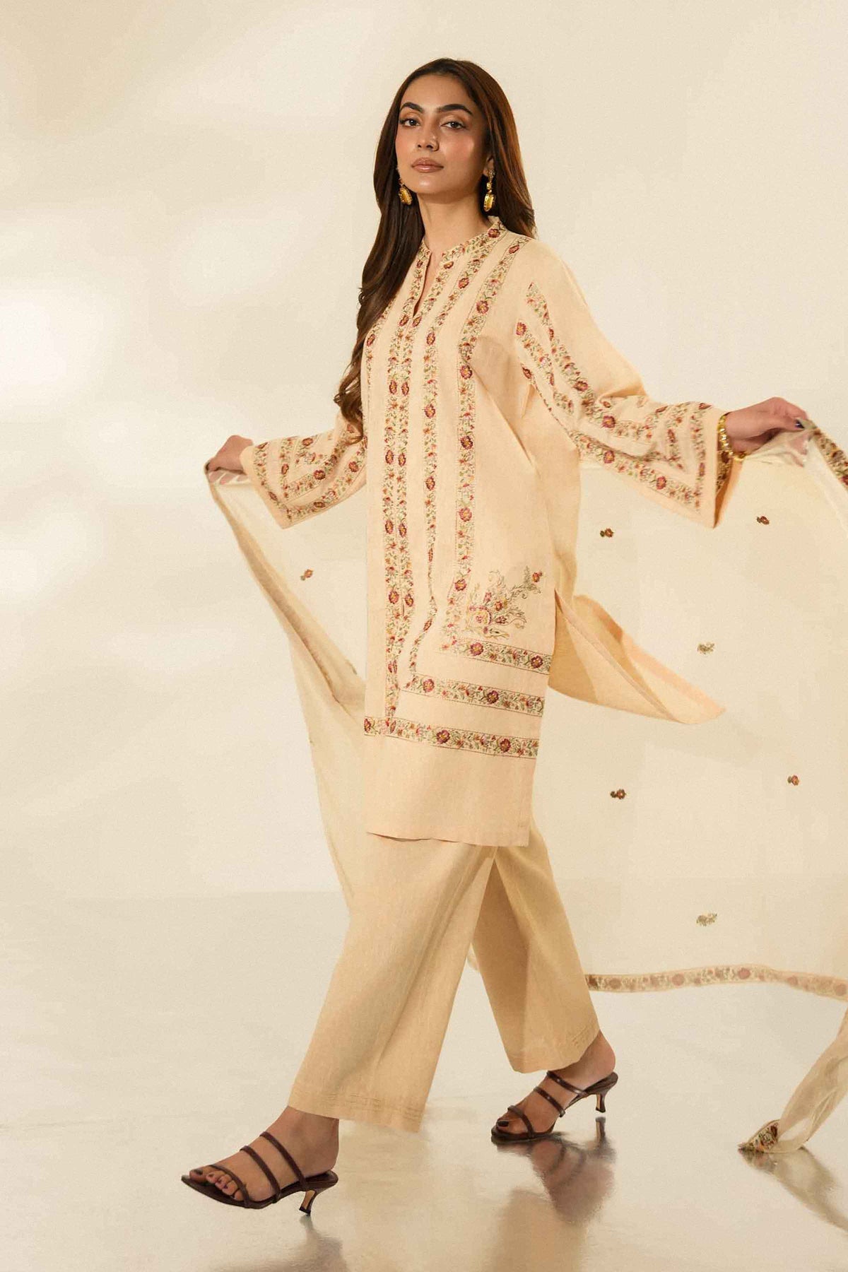Nishat UK - Ivory Embroidered Linen 3 Pieces ready to wear Suit