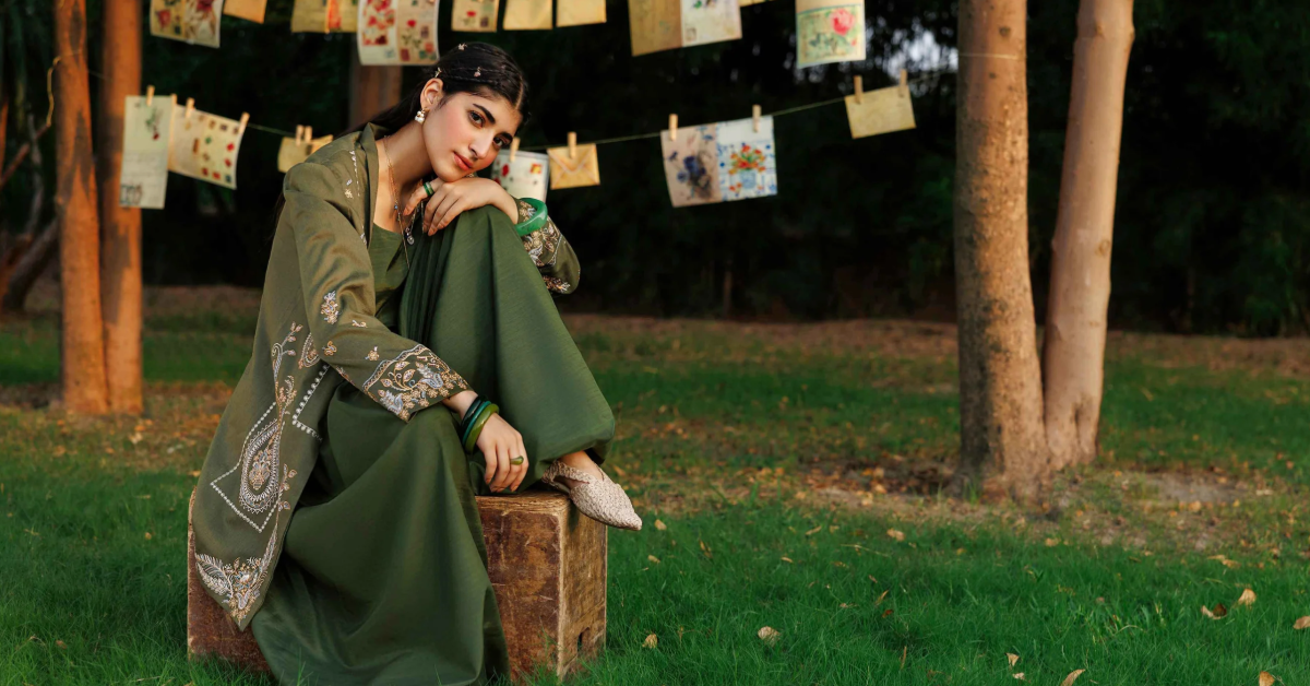 Autumn Pakistani Dresses in the UK: What to Wear This Season