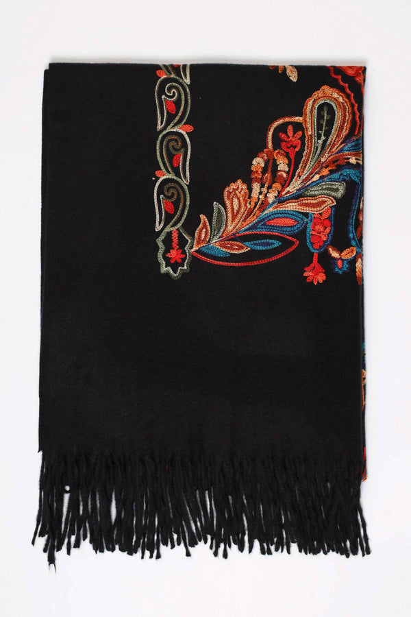 Black Women Shawl-440372103