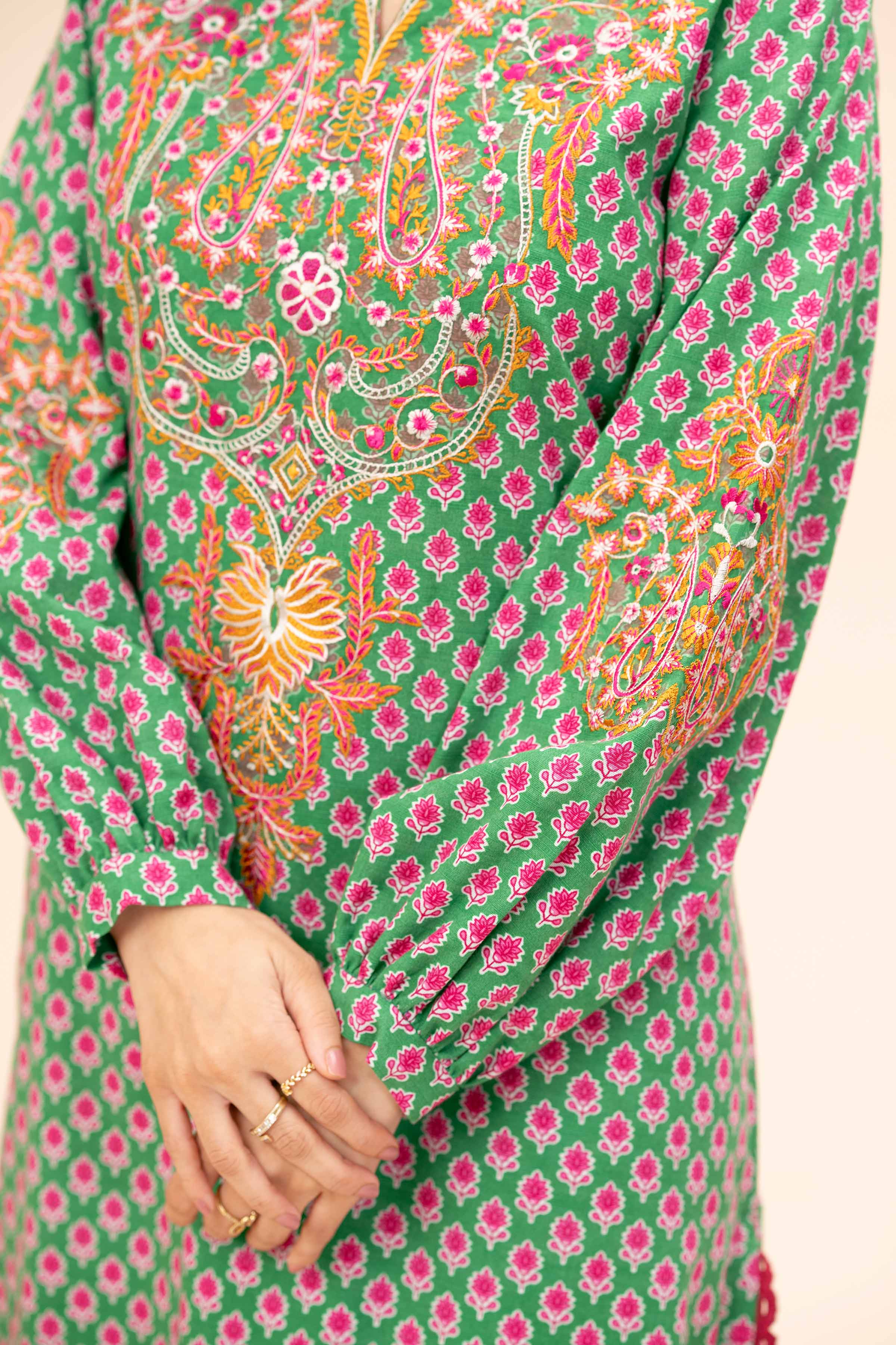 NishatUK - Green Embroidered  Khaddar 3-piece unstitched Suit