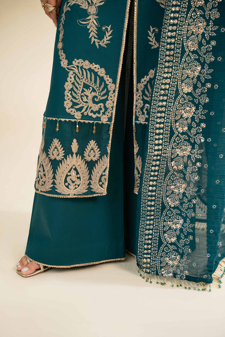 NishatUK - Green Embroidered   Cambric 3-piece unstitched Suit