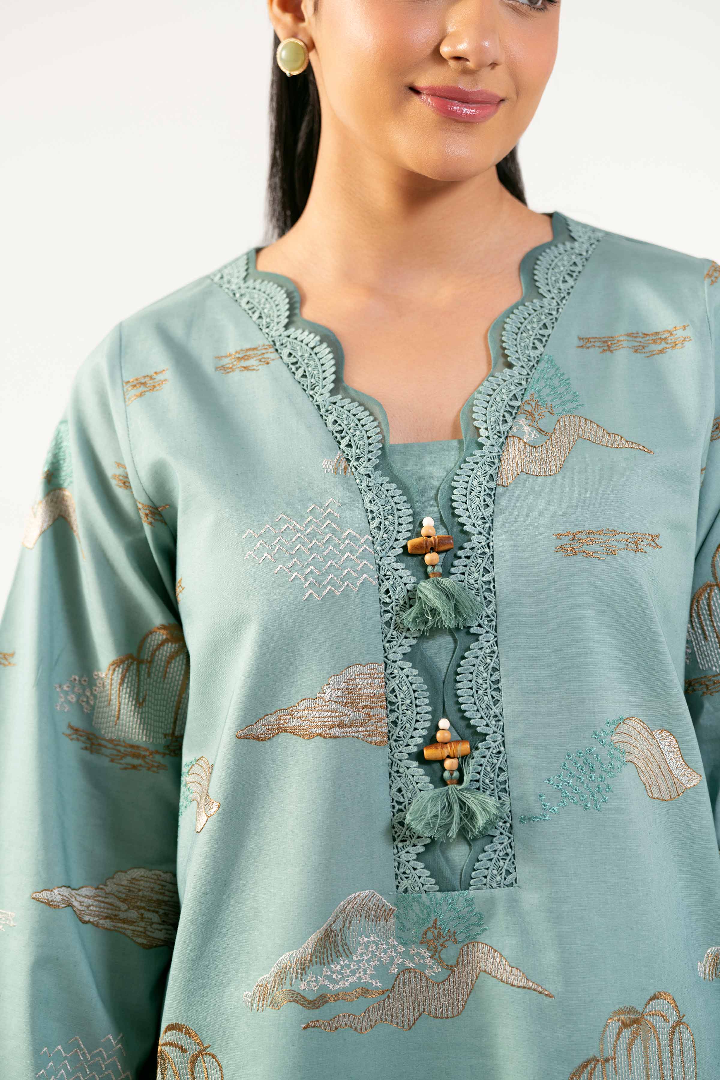 Nishat UK - Green Embroidered Cambric 3 Pieces unstitched suit