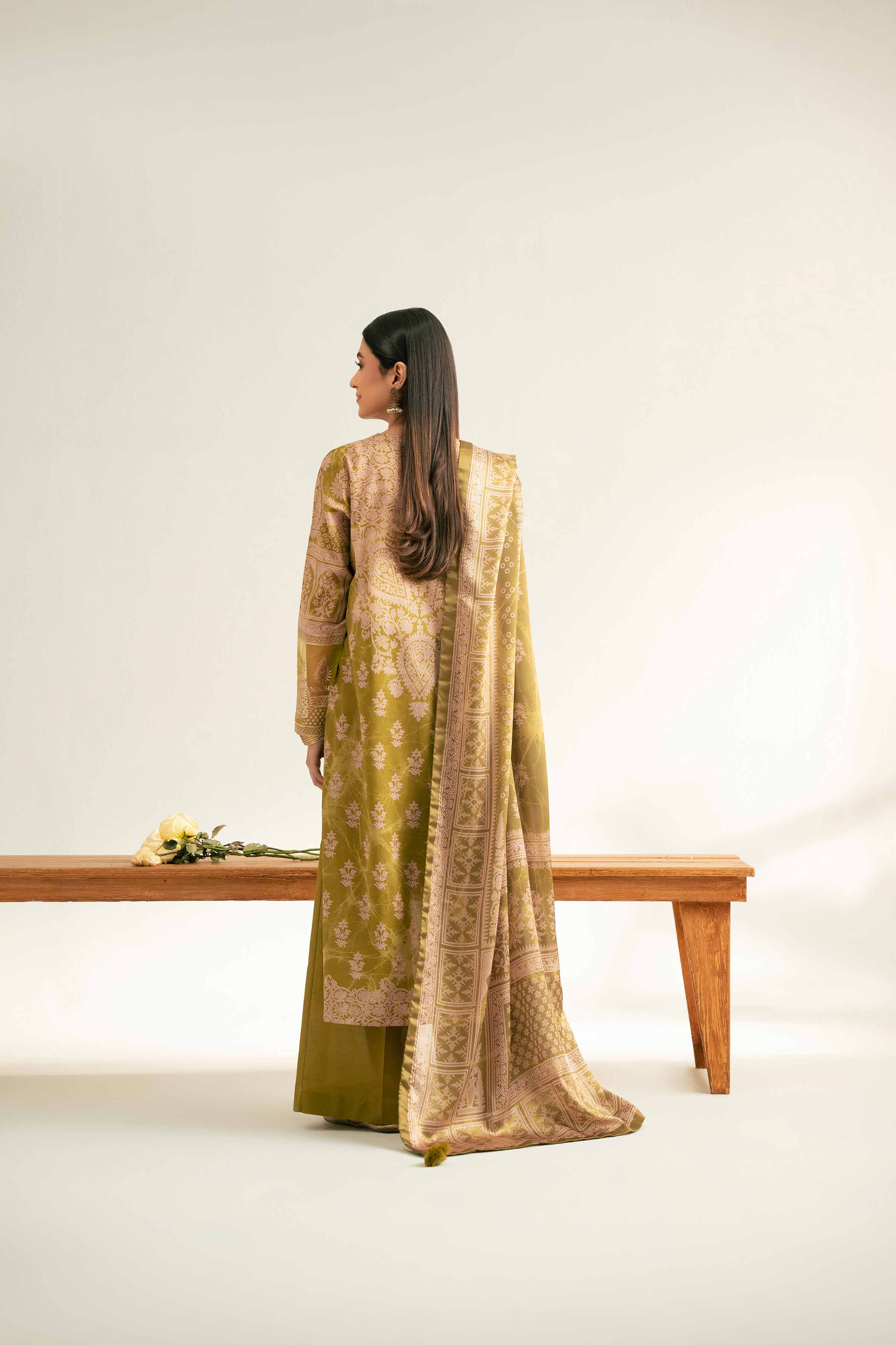 Nishat UK - Green Embroidered Lawn 3 Pieces unstitched suit