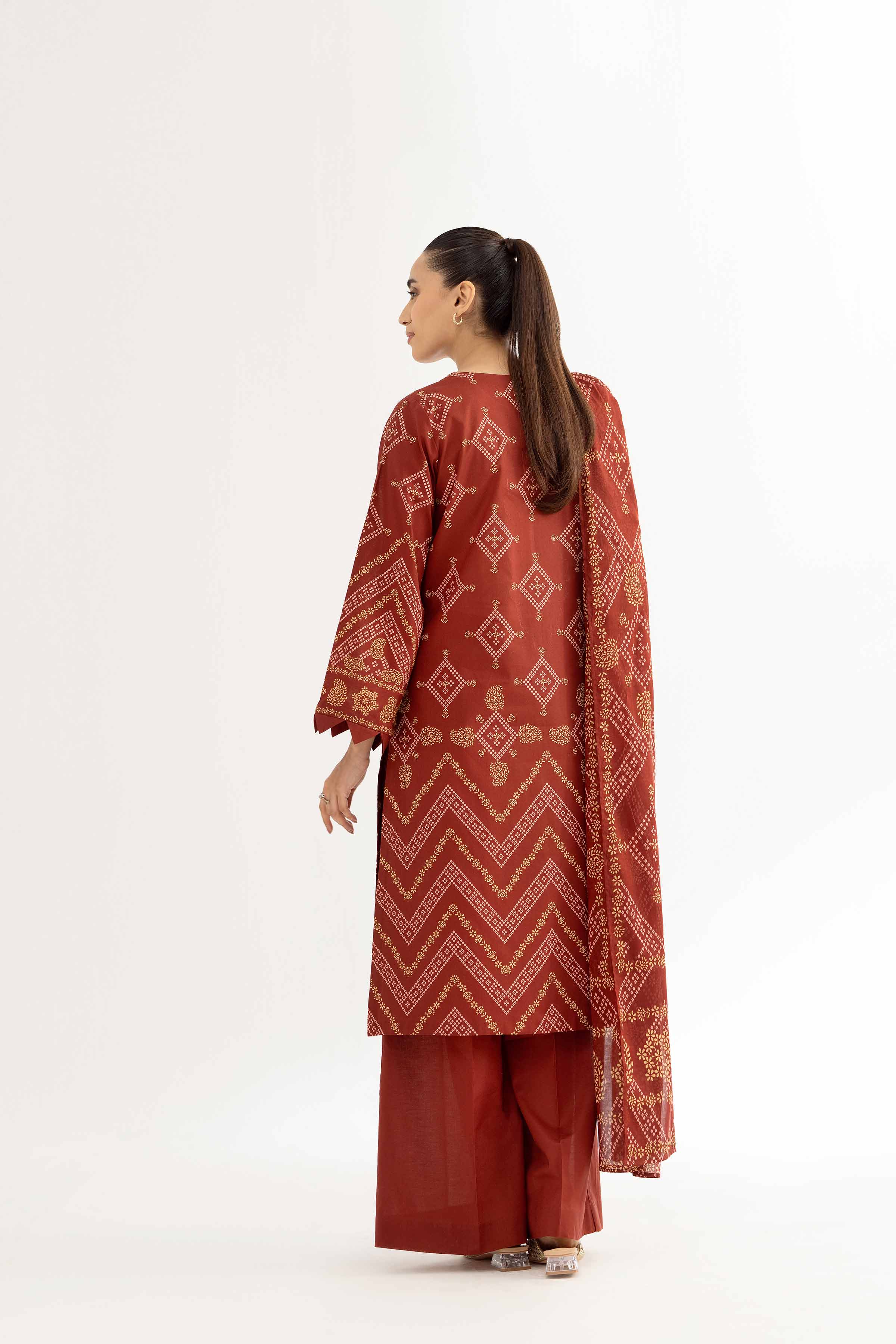 Nishat UK - Maroon Embroidered Cambric 3 Pieces unstitched suit