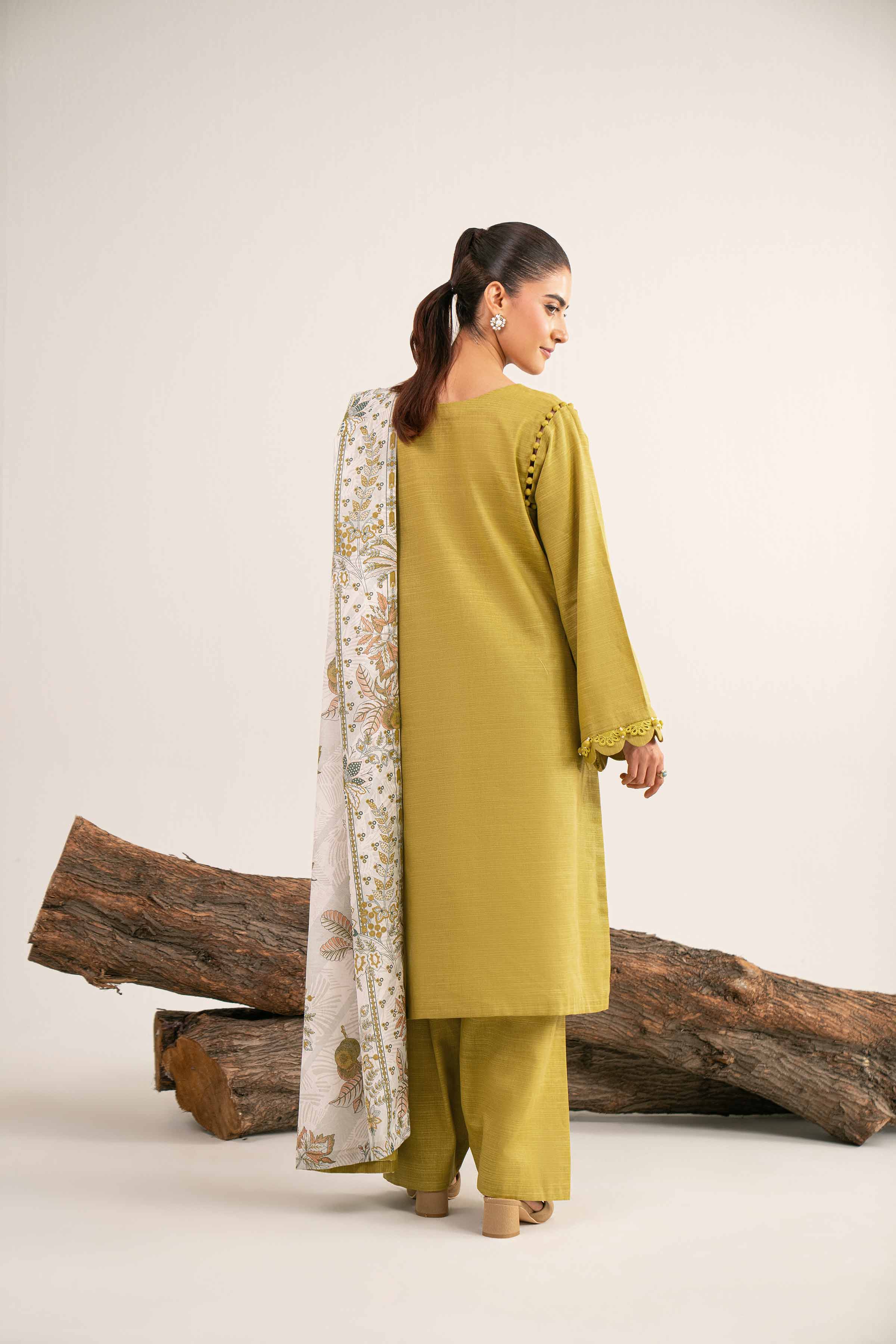 Nishat UK - Green Embroidered Khaddar 3 Pieces unstitched suit