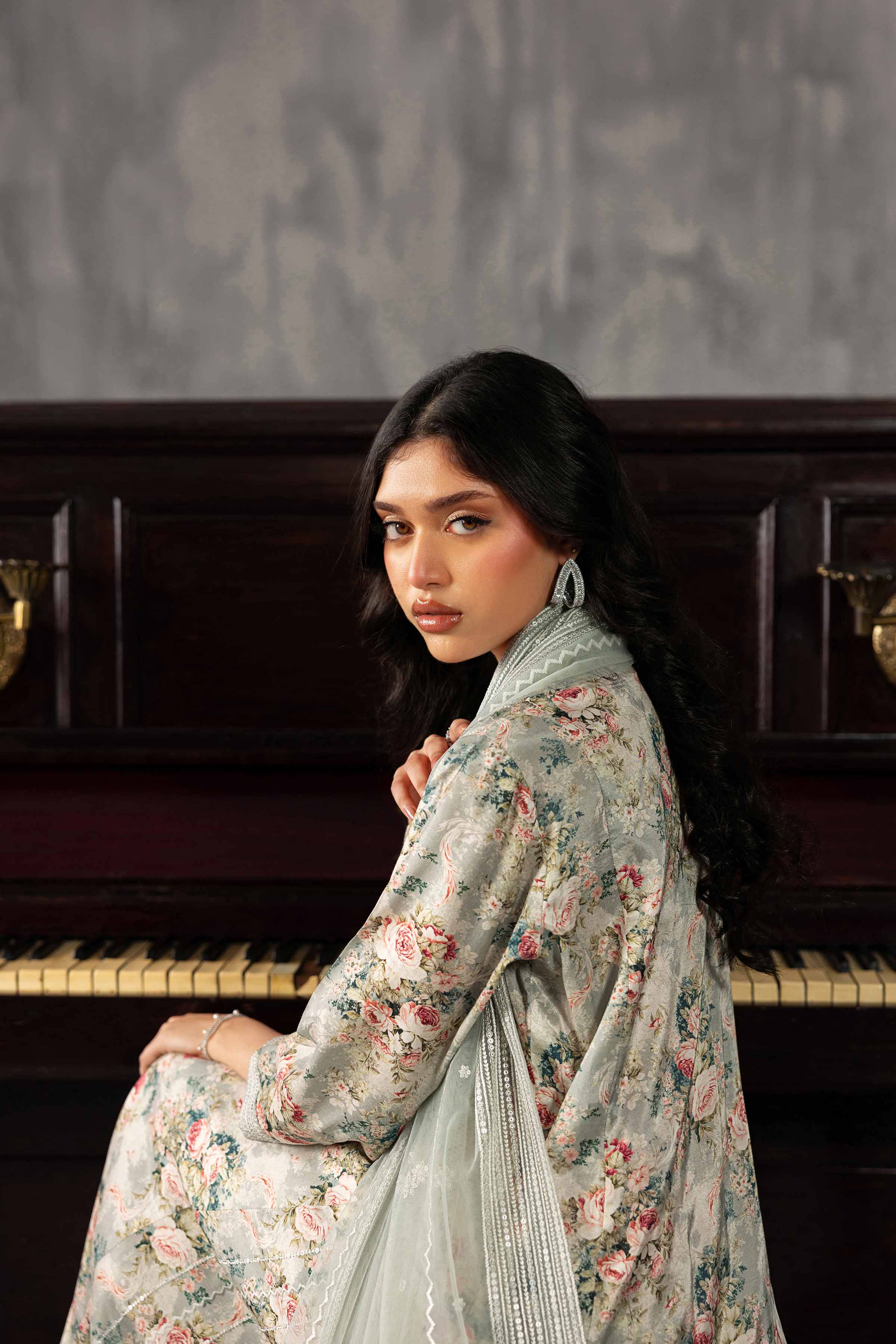 Nishat UK - Grey Embroidered Silk 3 Piece ready to wear luxury Suit