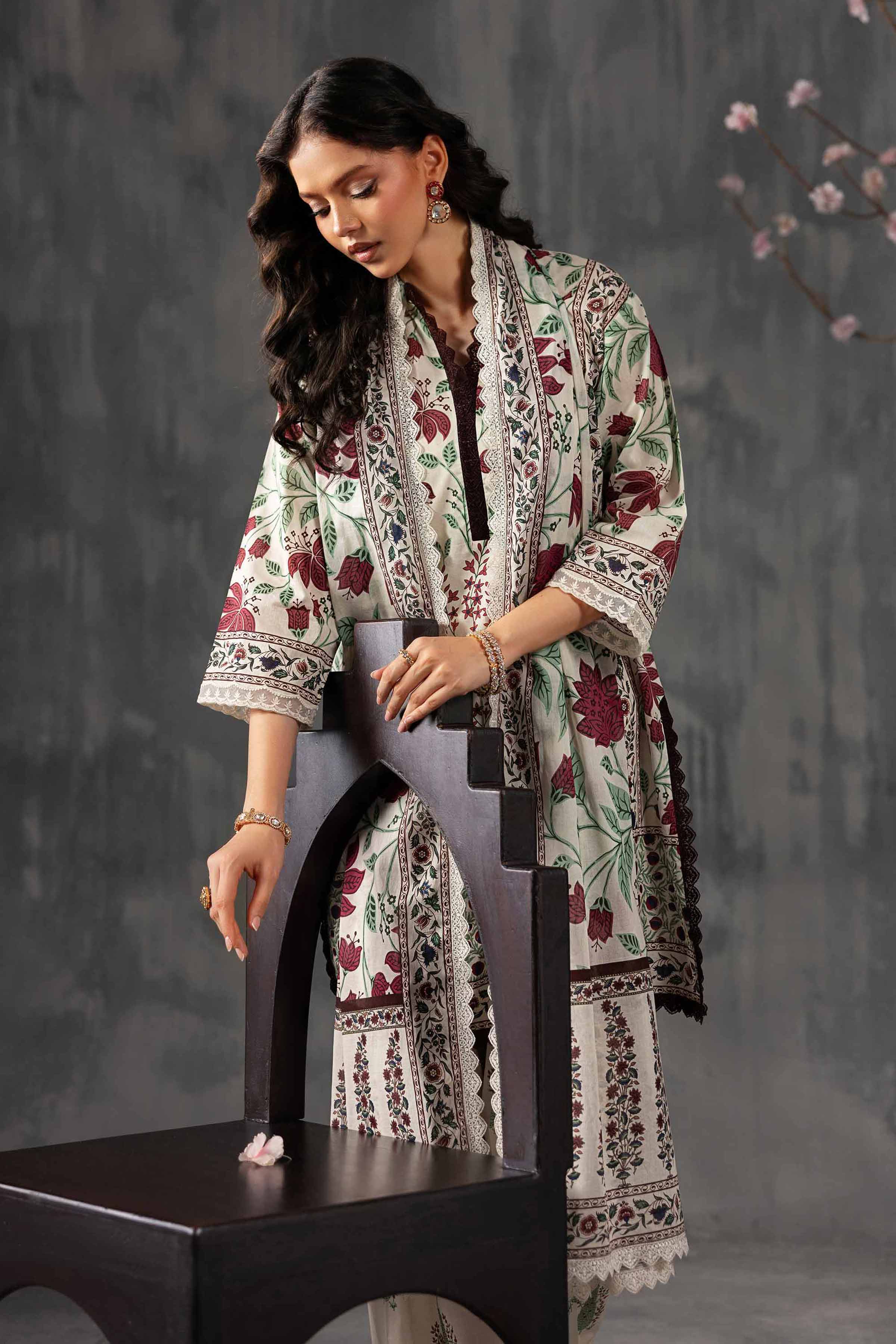 Nishat UK - Off White Printed Lawn 3-piece ready to wear luxury Suit