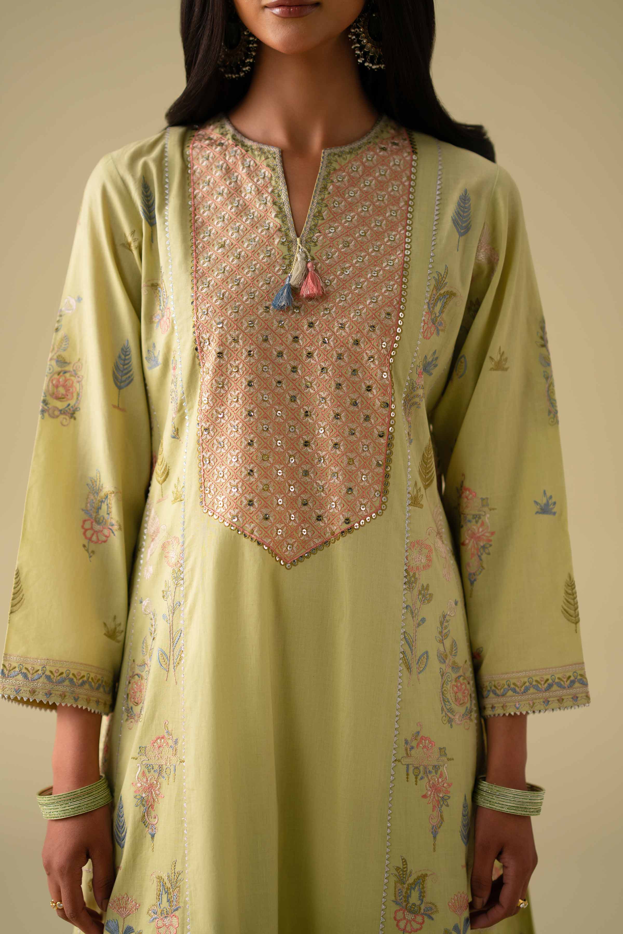 Nishat UK - Green Embroidered Cambric 3 Pieces ready to wear Suit