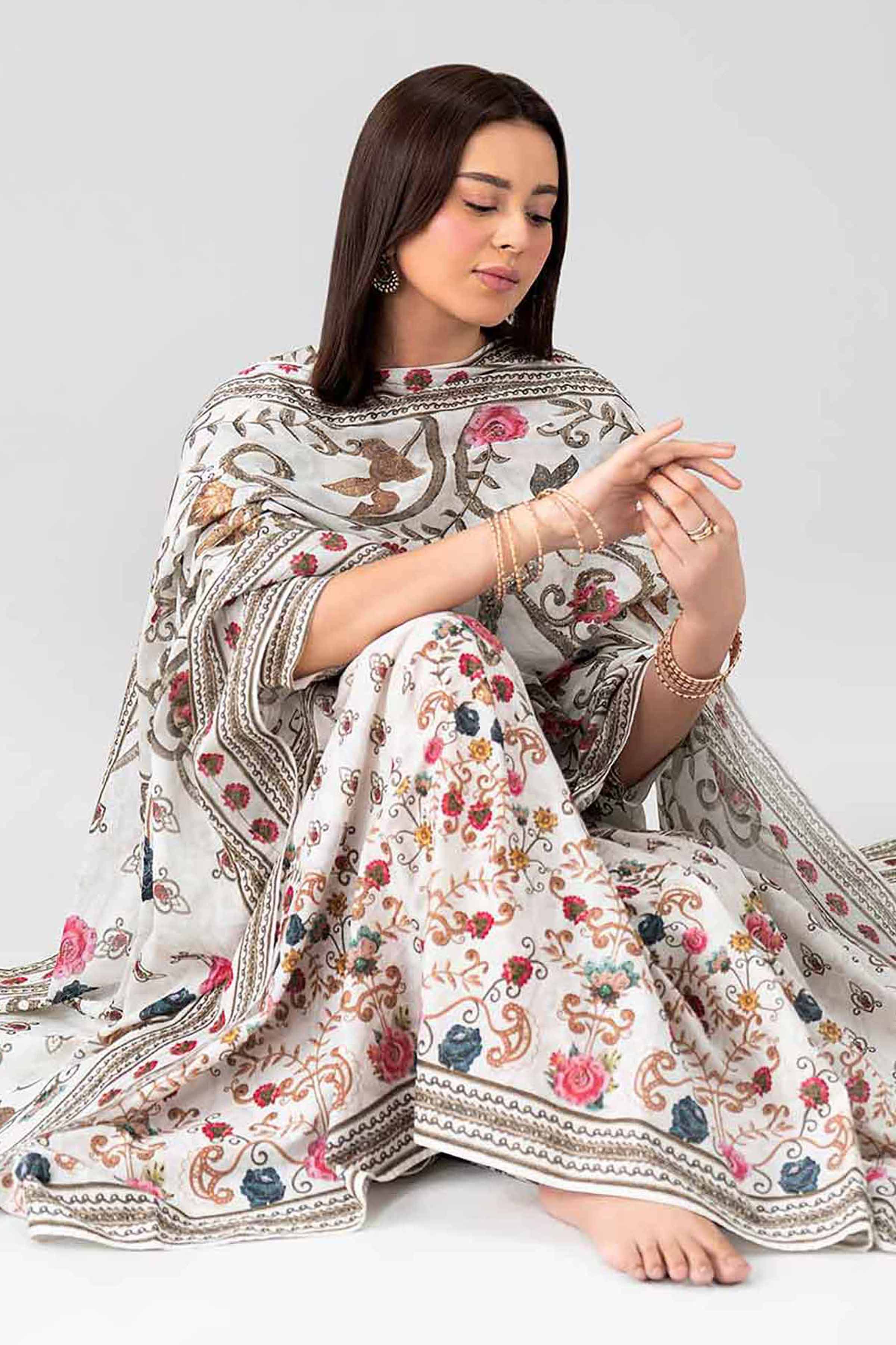 Nishat UK - Grey Embroidered Lawn 3 Pieces ready to wear luxury Suit