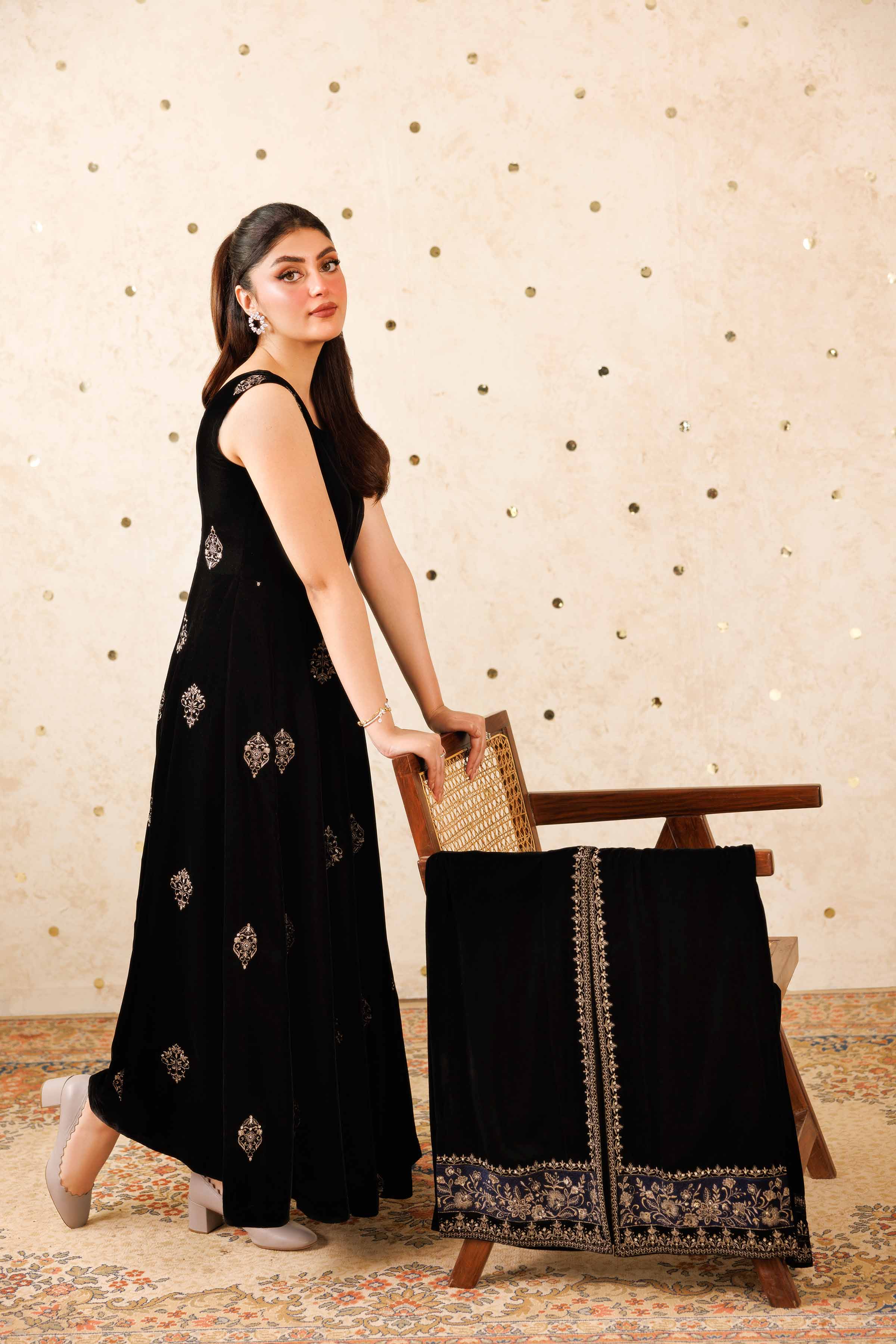 NishatUK - Black Embroidered Velvet 2-piece ready to wear Luxury Dress