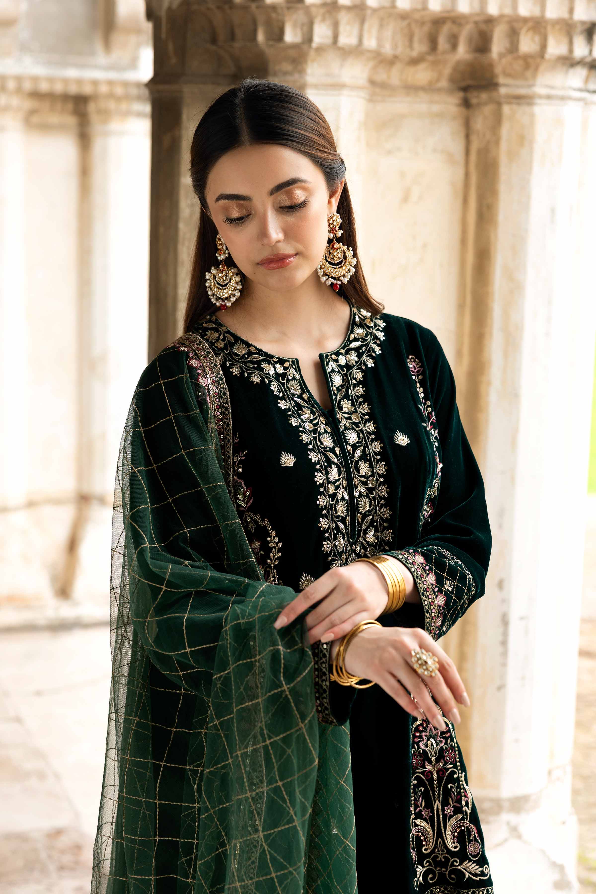 NishatUK - Green Embroidered Velvet 3-piece ready to wear-luxury Suit