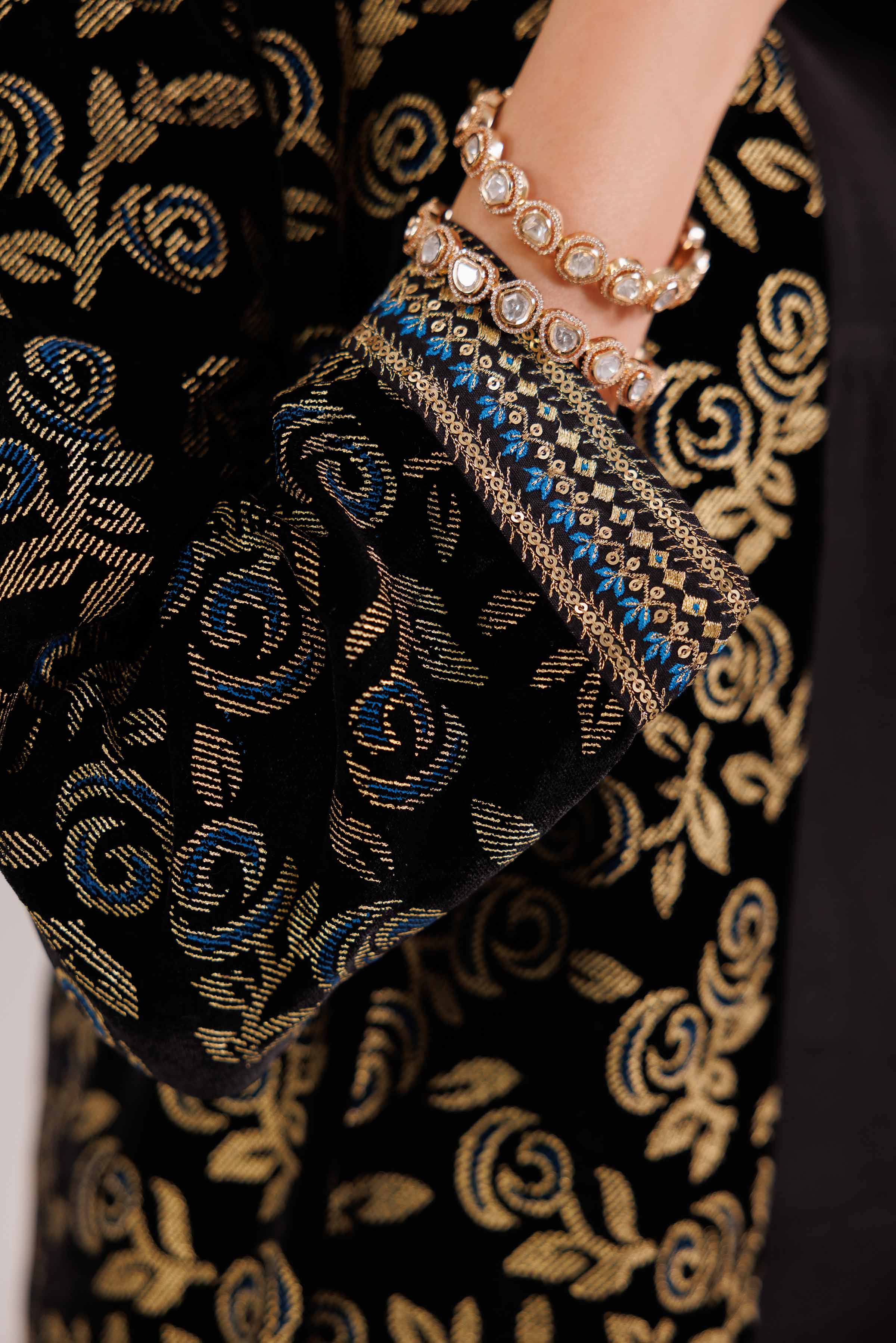 NishatUK - Black Embroidered Velvet 3-piece ready to wear-luxury Suit