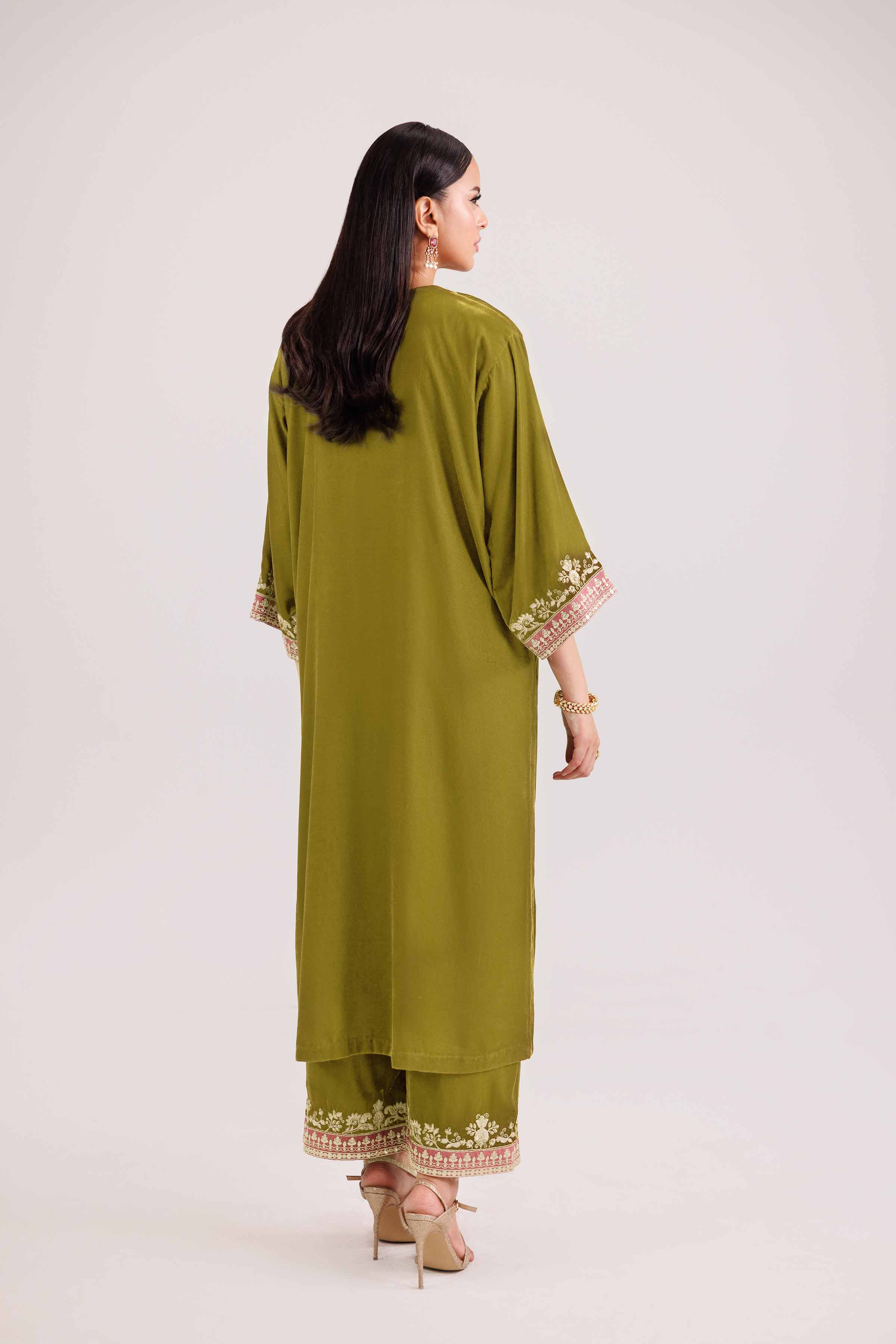 Nishat UK - 2 Piece - Embroidered Suit - KFW25-30
