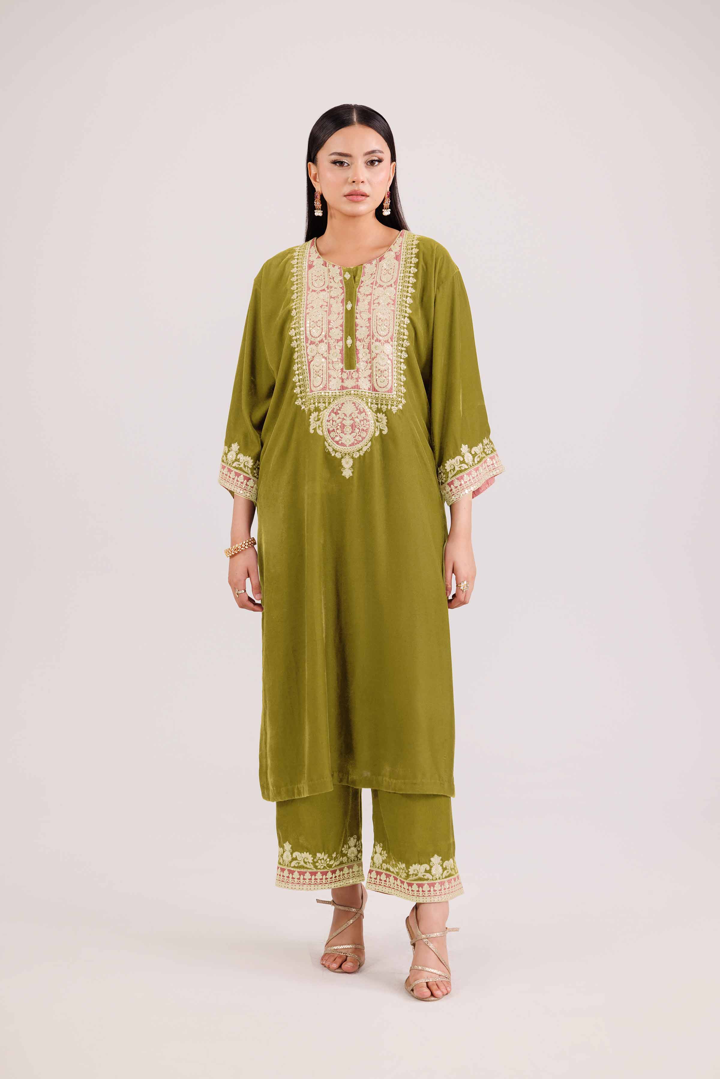 Nishat UK - 2 Piece - Embroidered Suit - KFW25-30