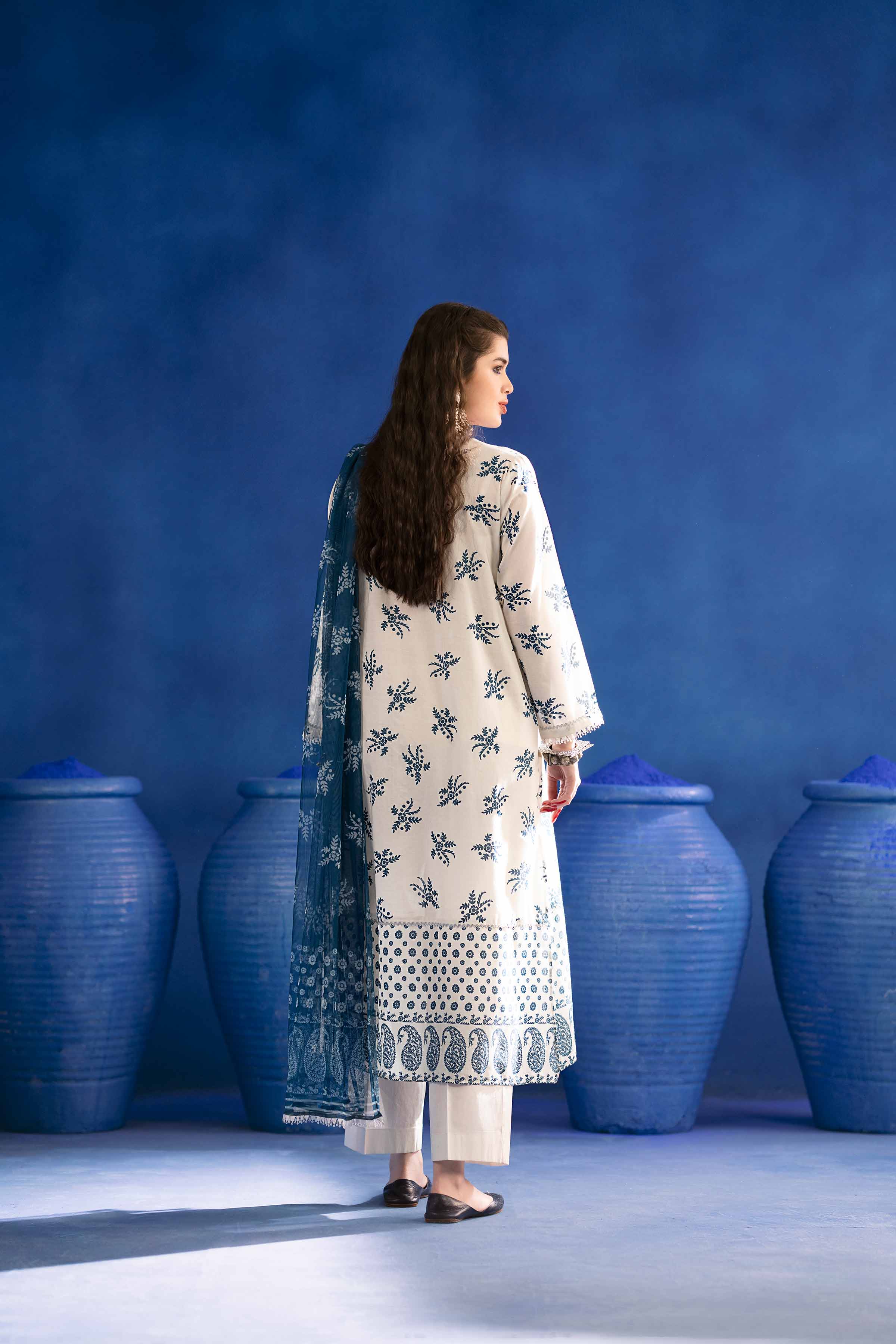 NishatUK - White Embroidered  Lawn 3-piece ready to wear Suit