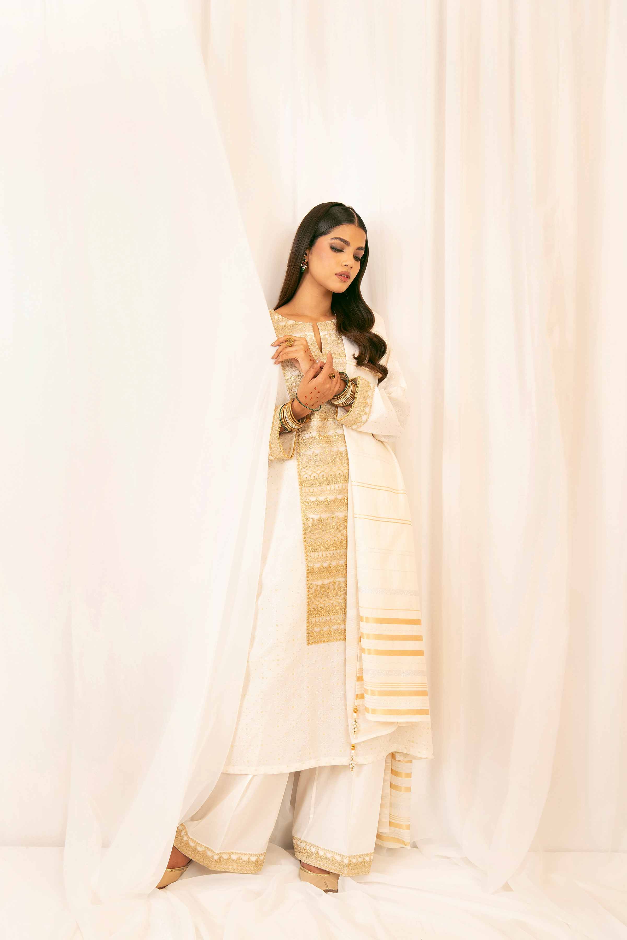 NishatUK - Off White Embroidered Jacquard 3-piece ready to wear Suit