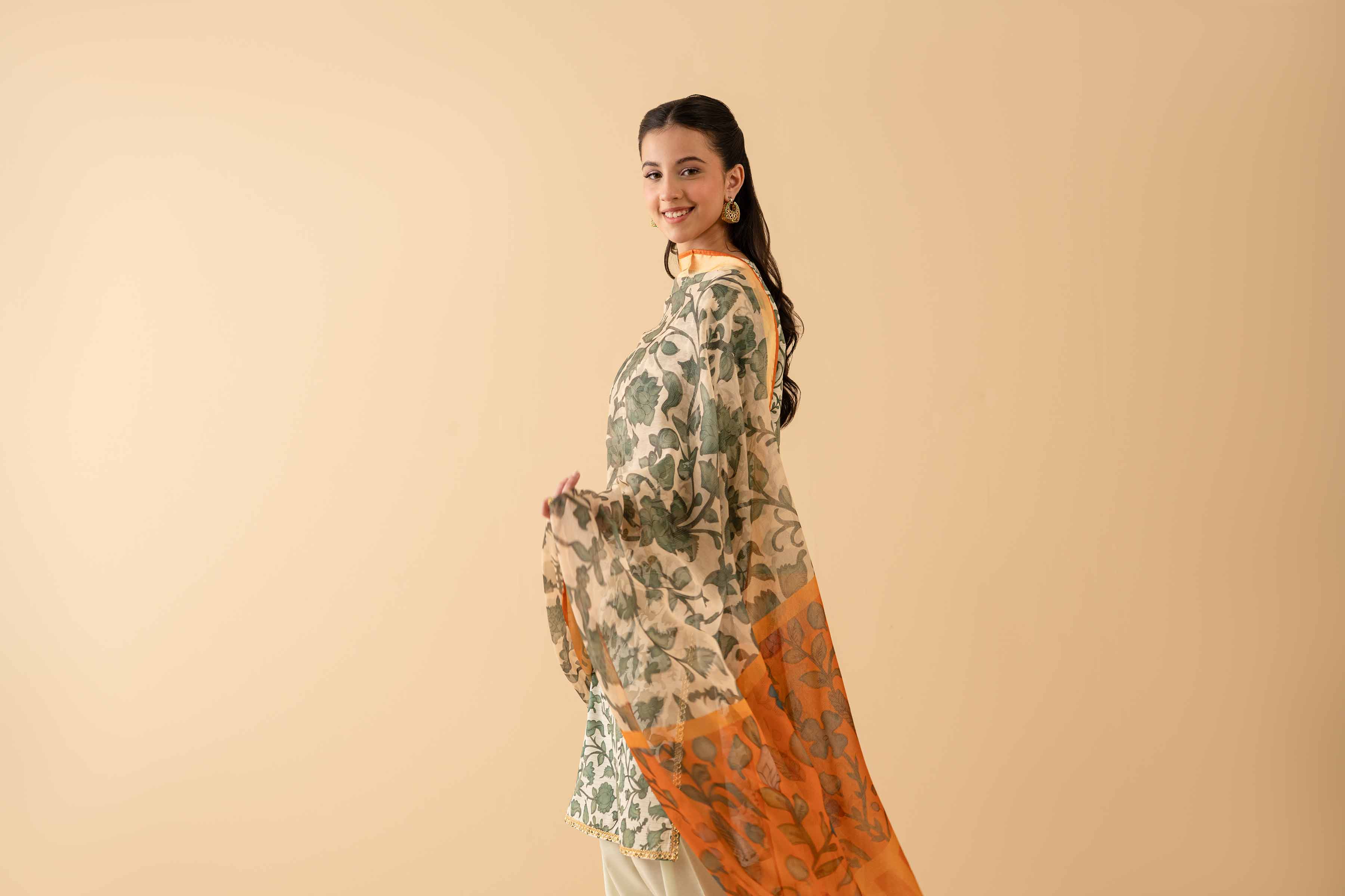 NishatUK - Green Printed Lawn 3-piece ready to wear Suit