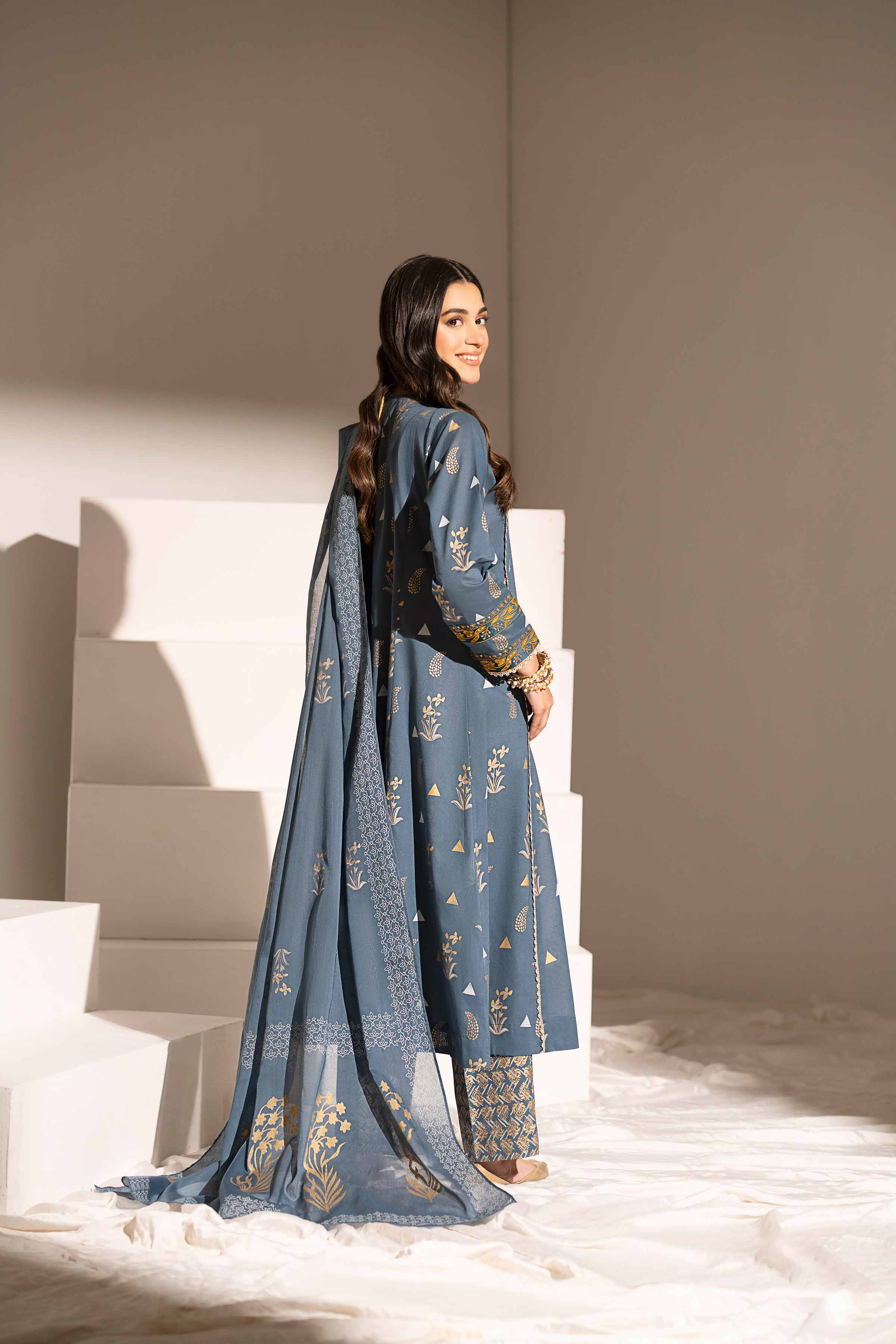NishatUK - Zinc Embroidered  Lawn 3-piece ready to wear Suit