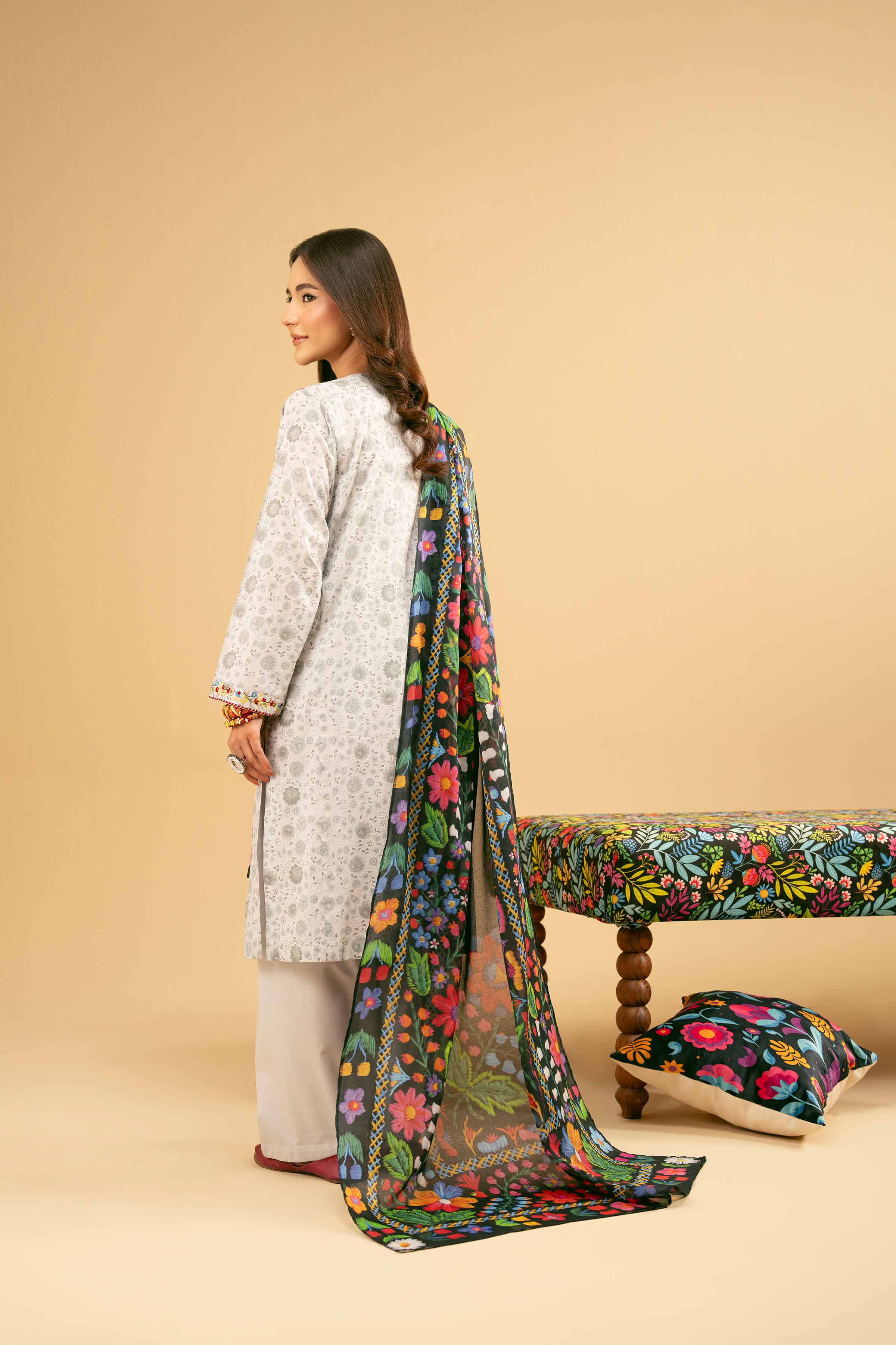 NishatUK - Grey Embroidered  Lawn 3-piece ready to wear Suit