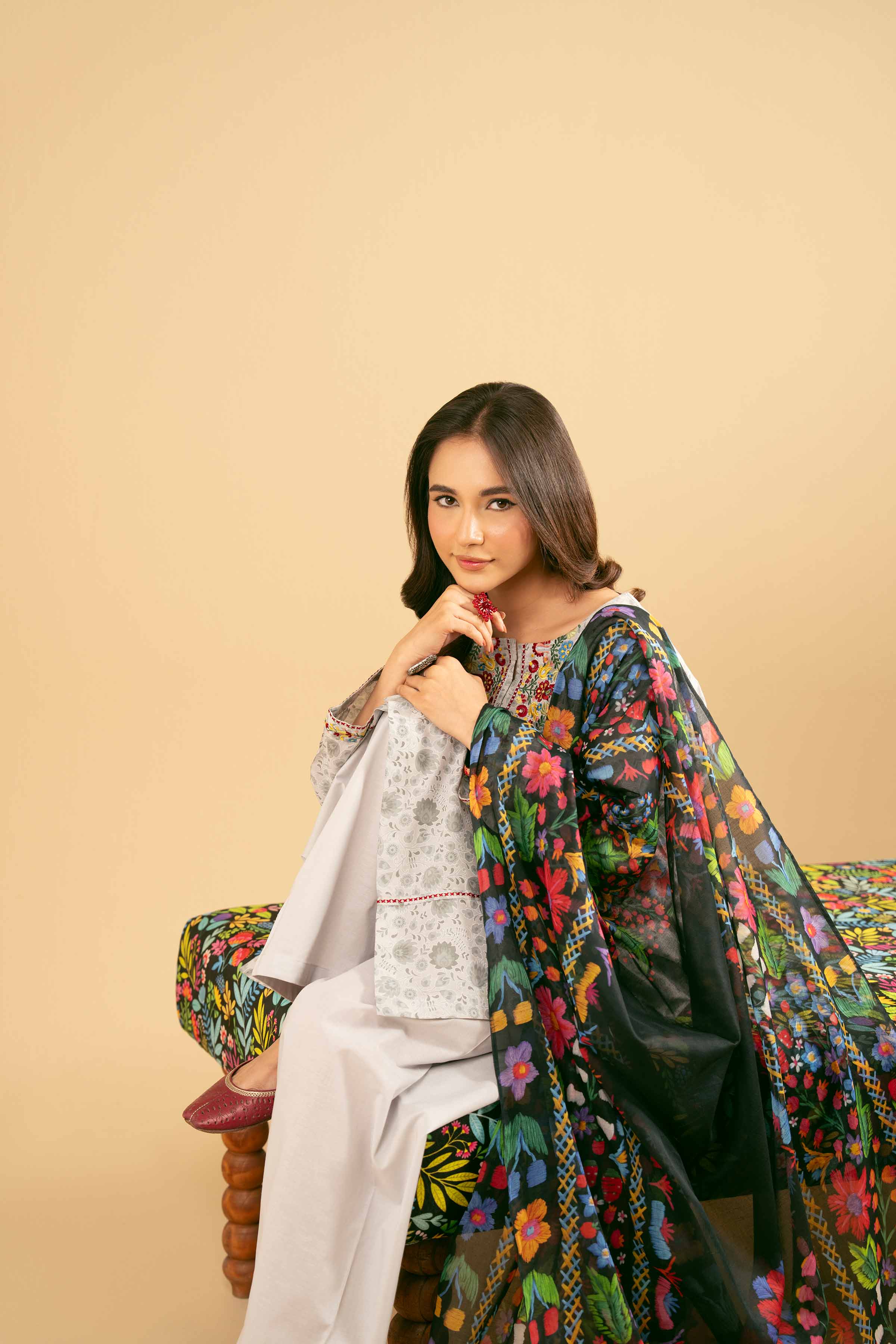 NishatUK - Grey Embroidered  Lawn 3-piece ready to wear Suit