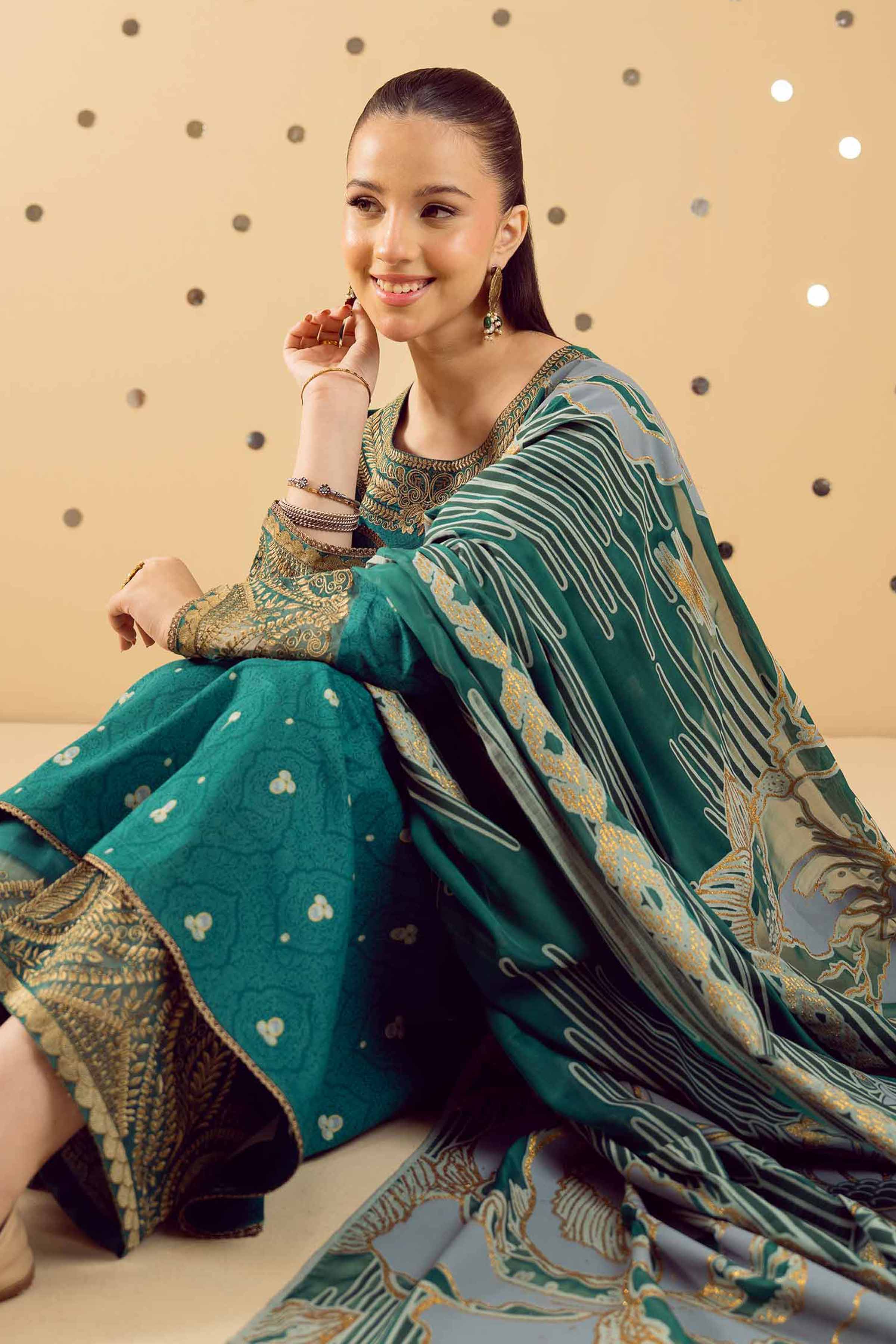 NishatUK - Green Embroidered  Lawn 3-piece ready to wear Suit