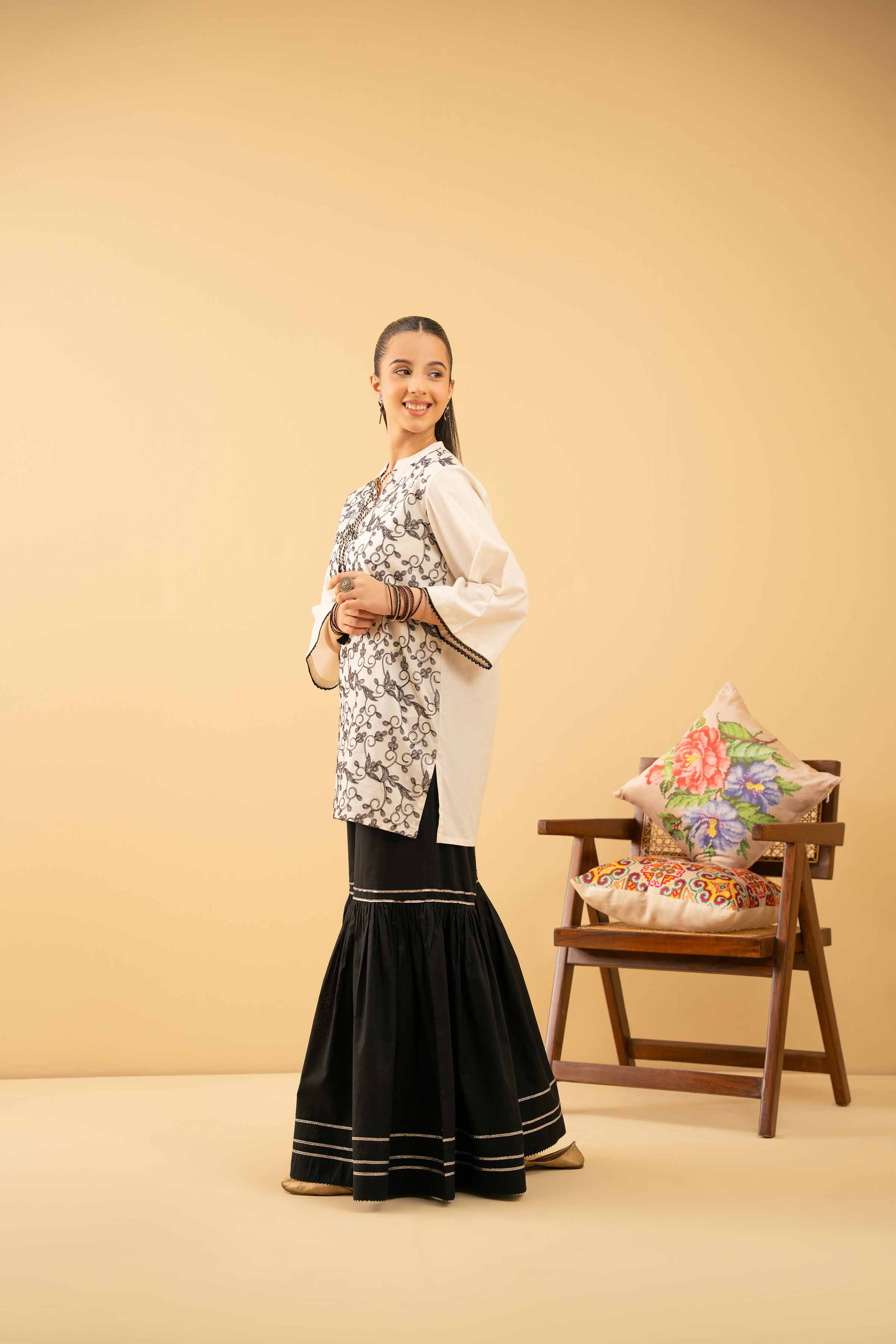 Nishat UK - White Embroidered Cambric 1 Piece ready to wear tunic