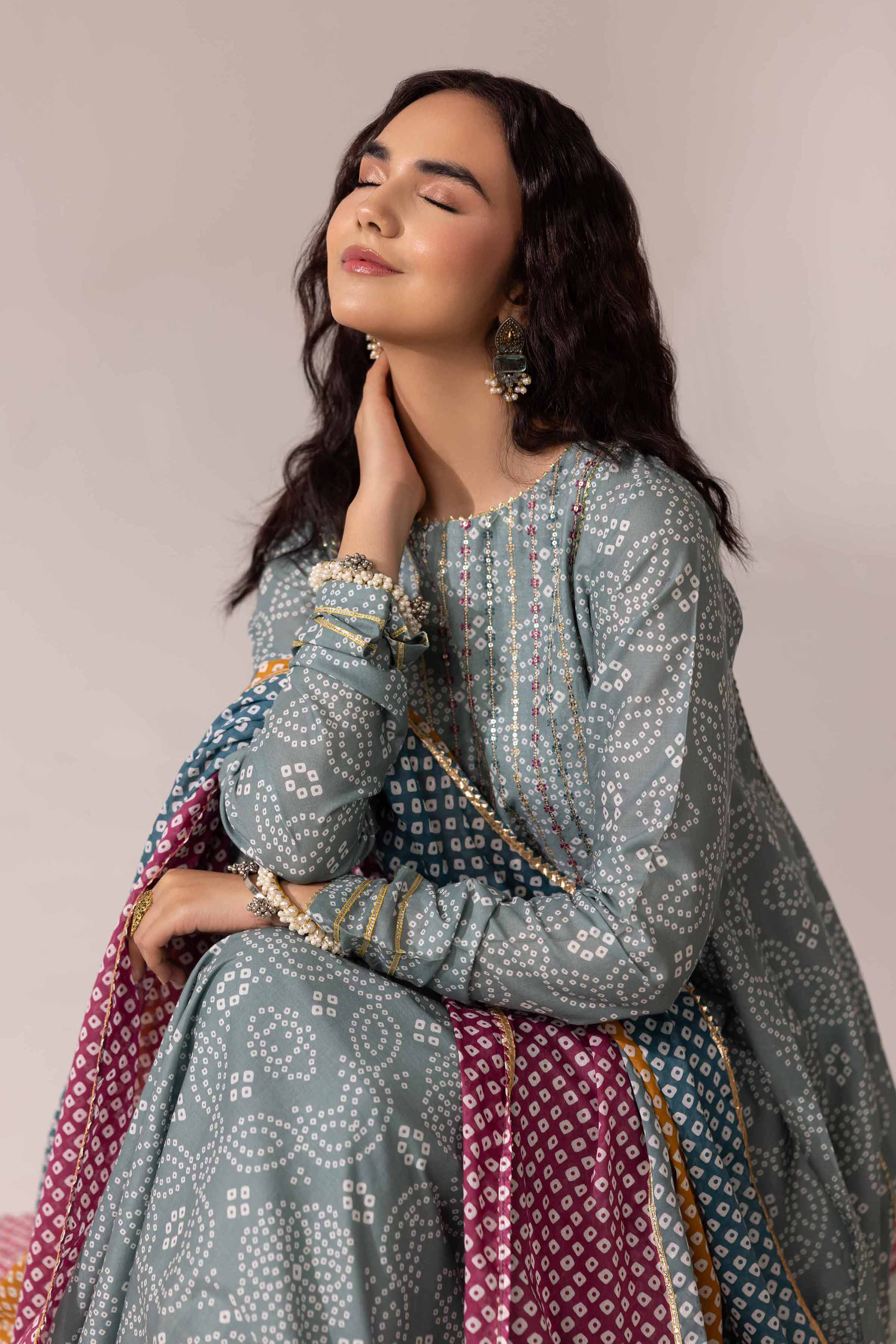 NishatUK - Sage Embroidered  Lawn 3-piece ready to wear Suit