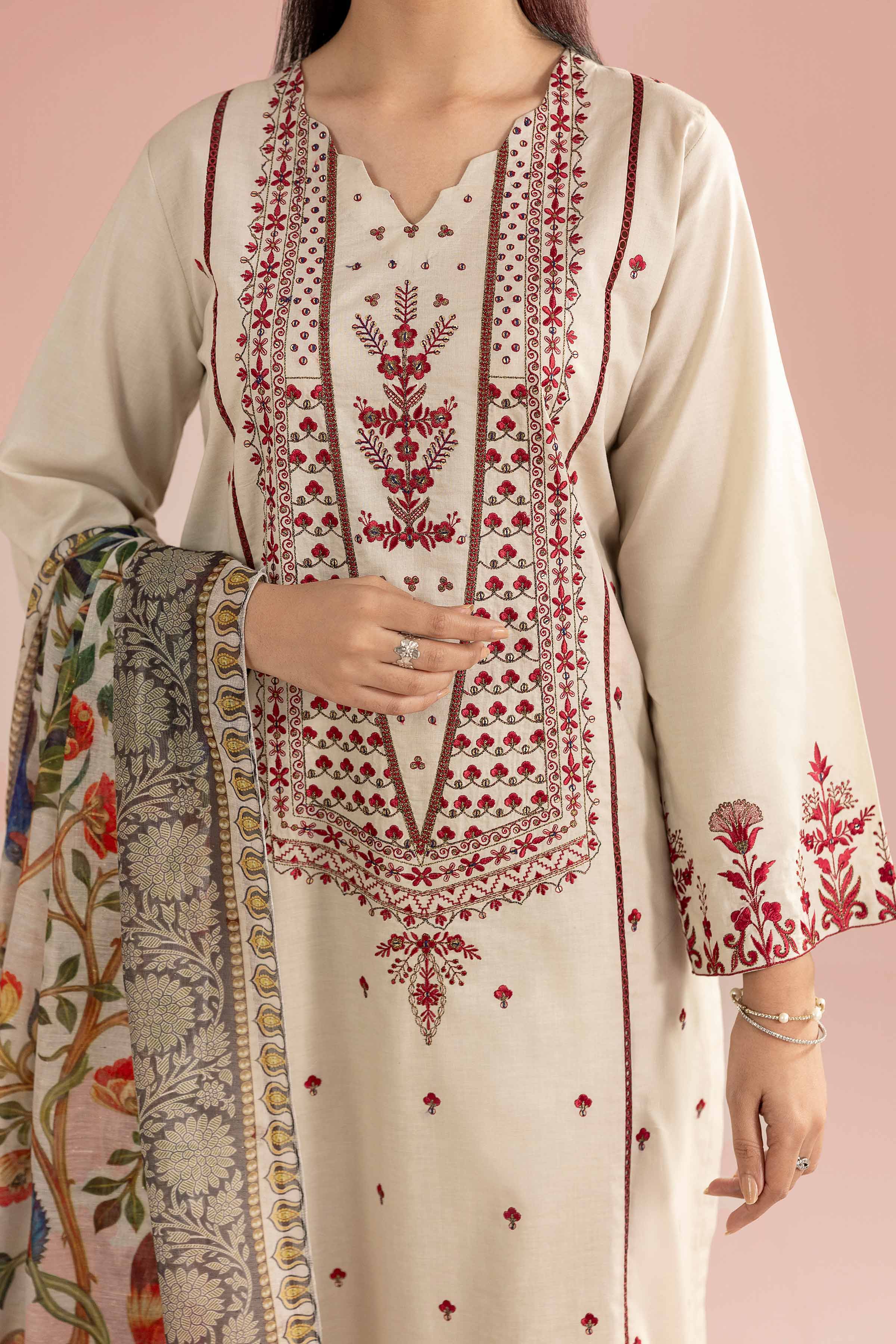 2 Piece - Embroidered Suit - PE26-146