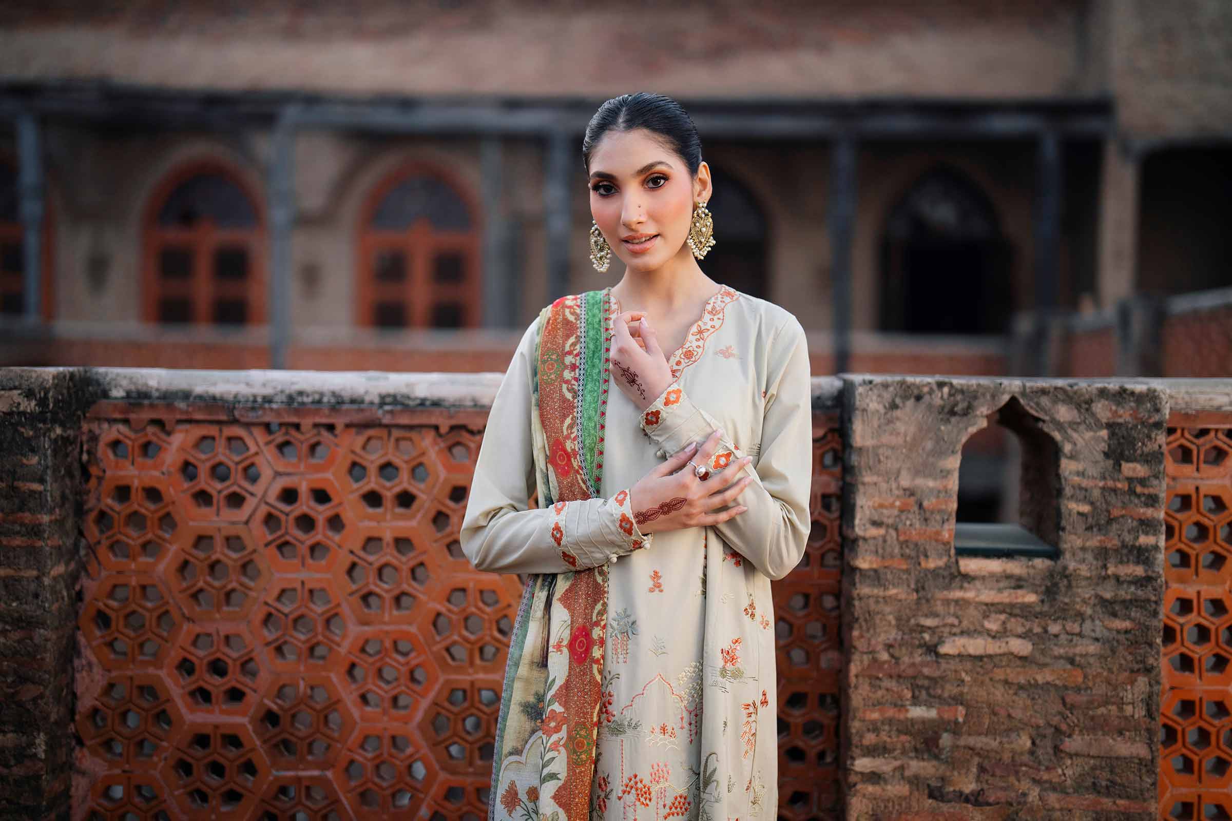 NishatUK - Green Embroidered Cambric 3-piece ready to wear Suit