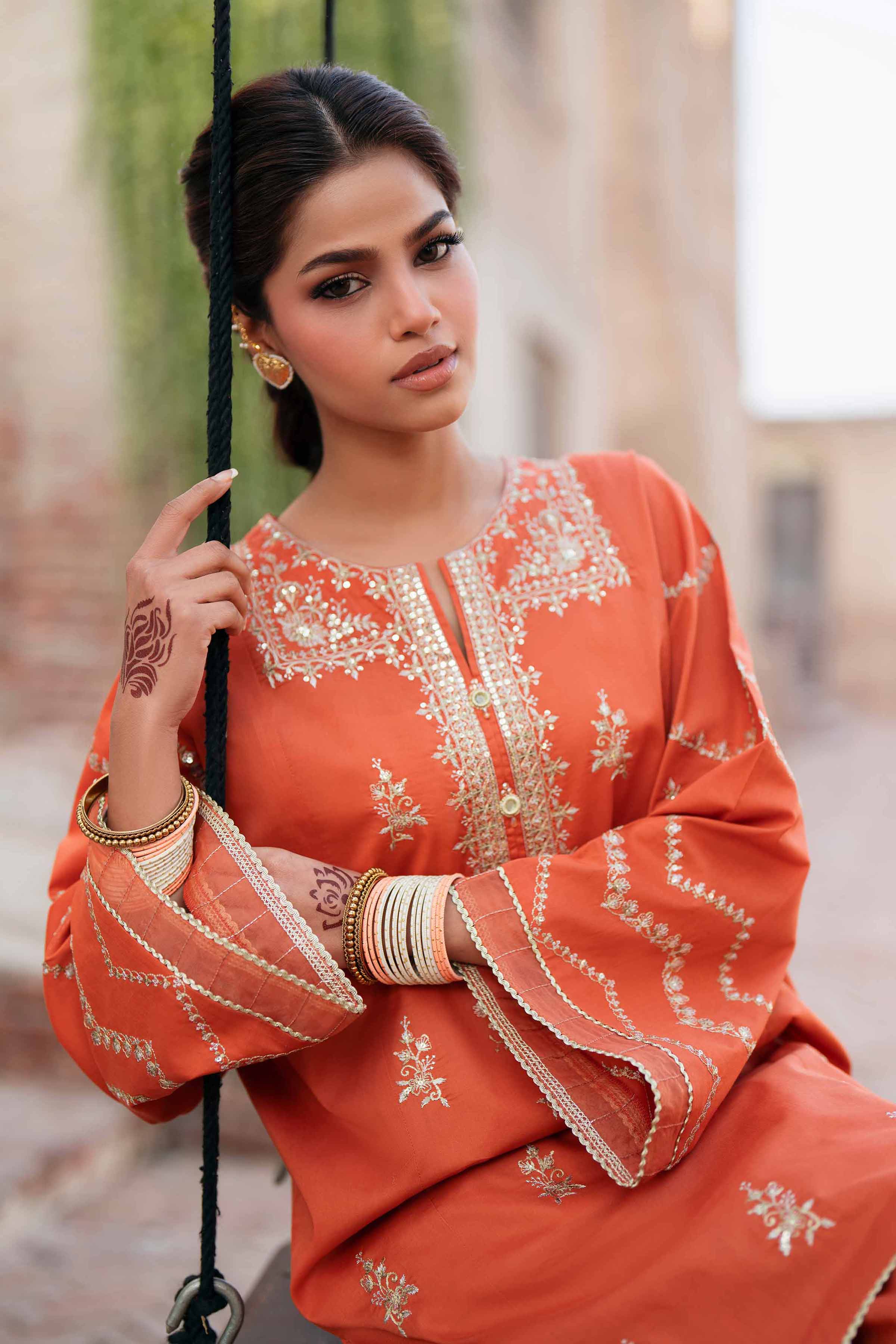 2 Piece - Embroidered Suit - PE26-243