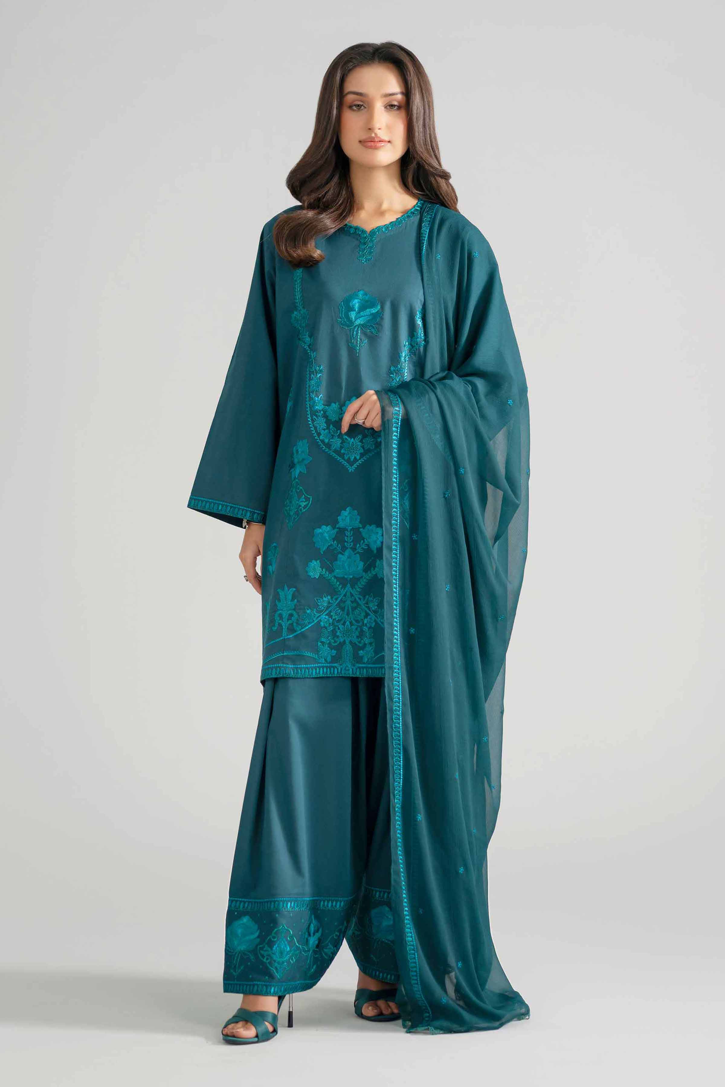 Nishat UK - Green Embroidered Cambric 3 Piece ready to wear Suit