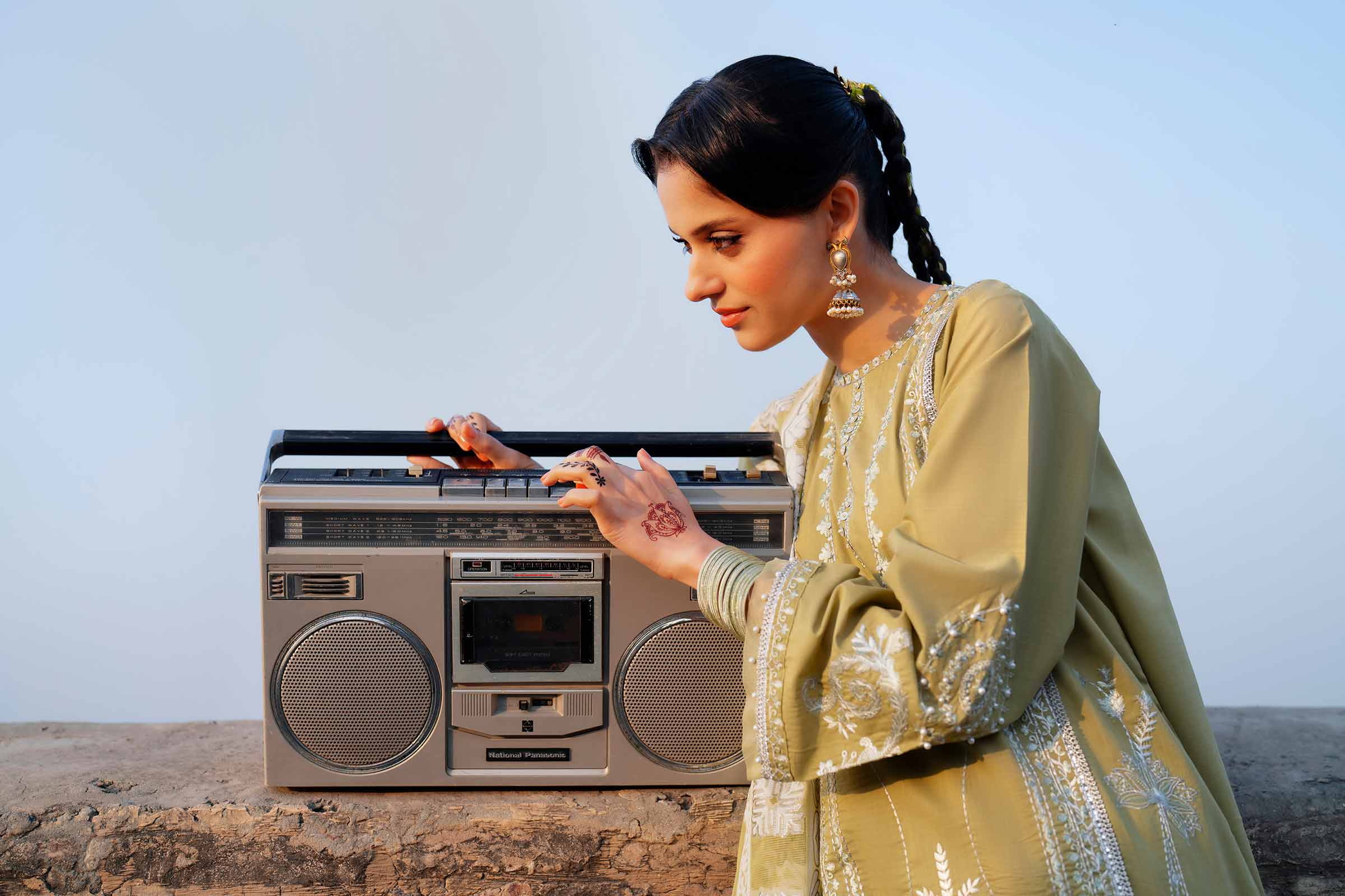 NishatUK - Green Embroidered Cross Hatch 3-piece ready to wear Suit