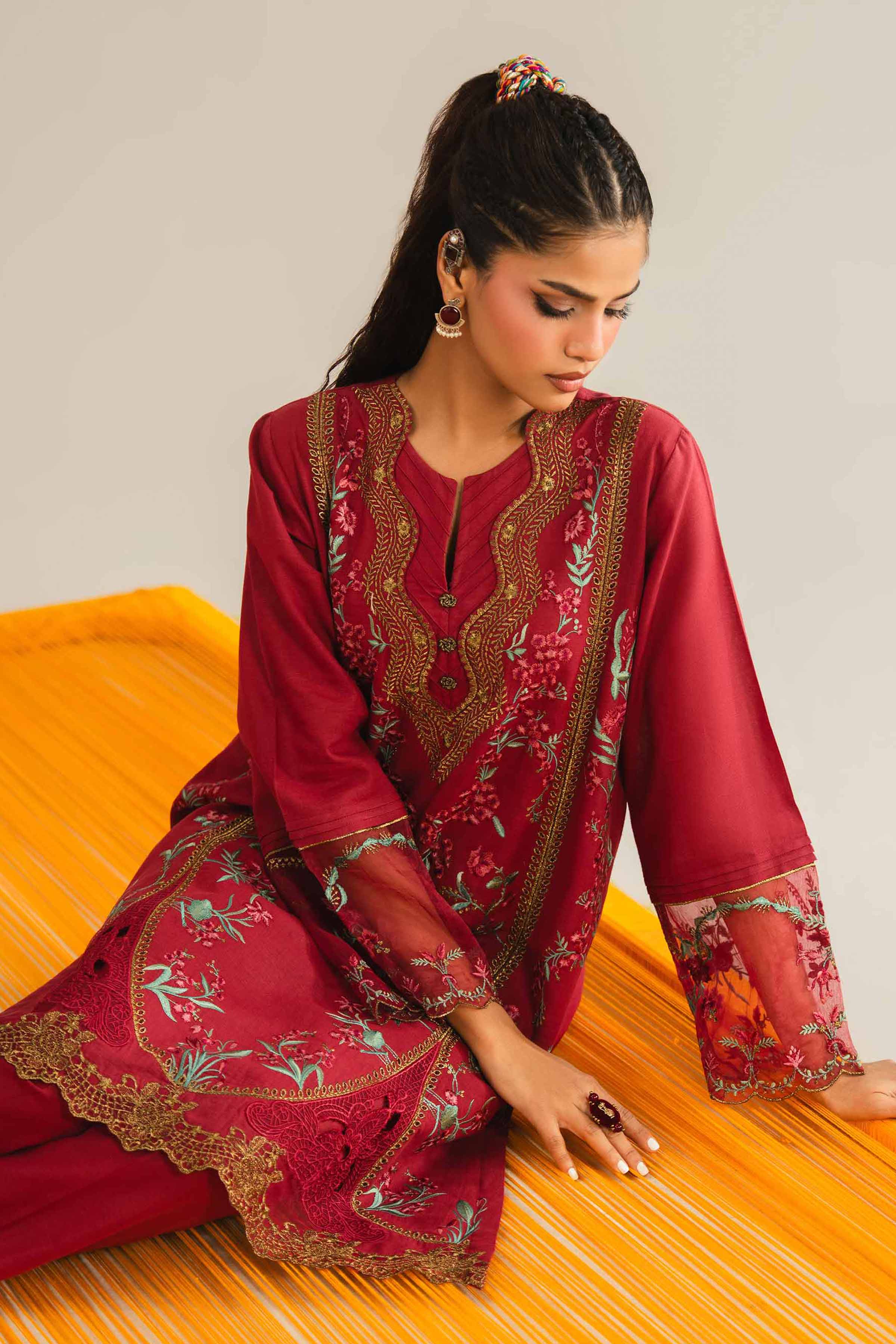 2 Piece - Embroidered Suit - PE26-46