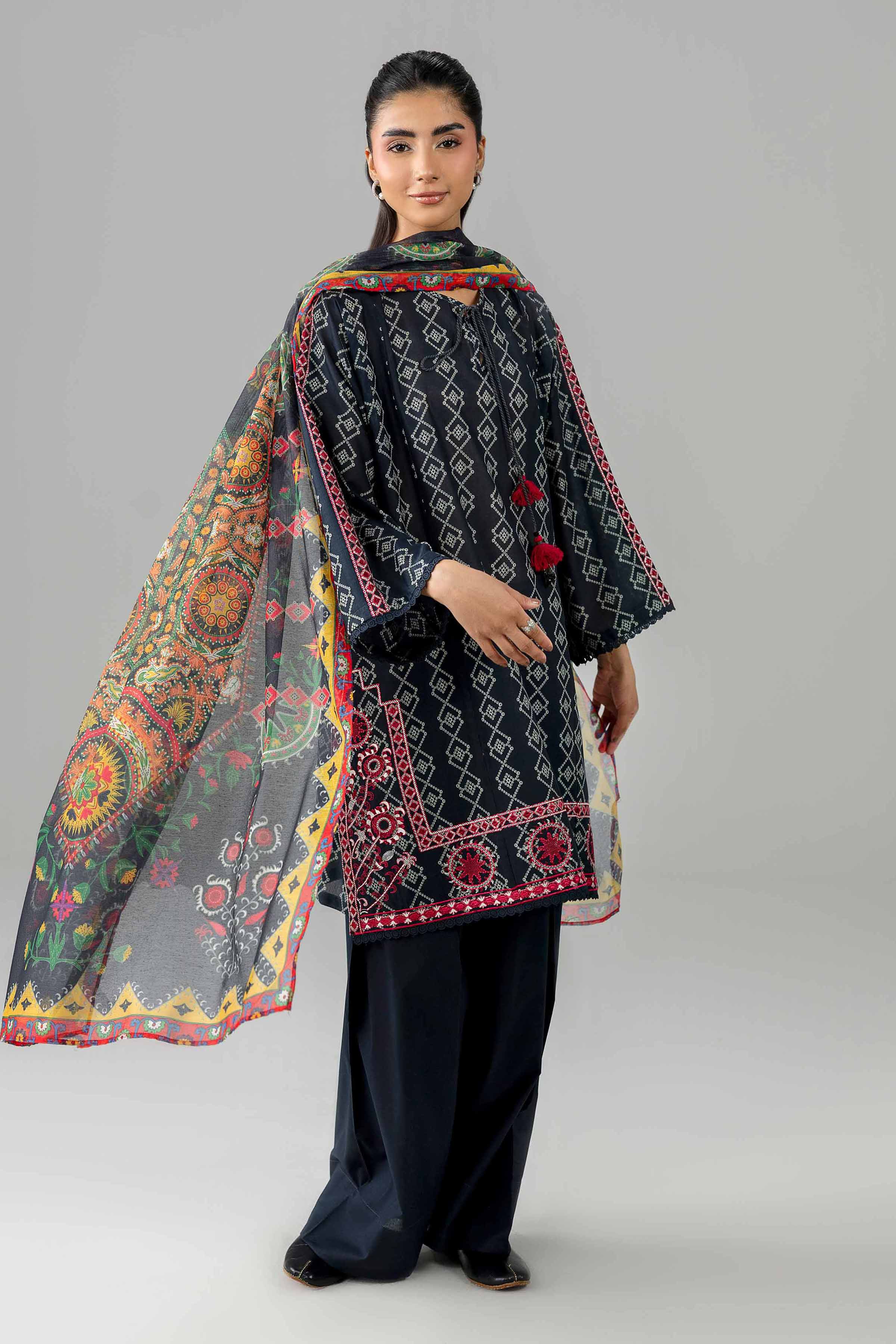 Nishat UK - Blue Embroidered Lawn 3 Piece ready to wear Suit