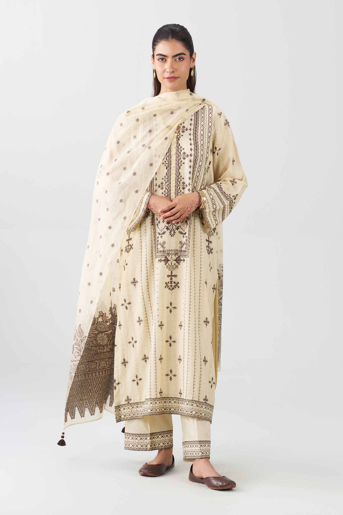 Nishat UK - Off White Embroidered Jacquard 3 Piece ready to wear Suit