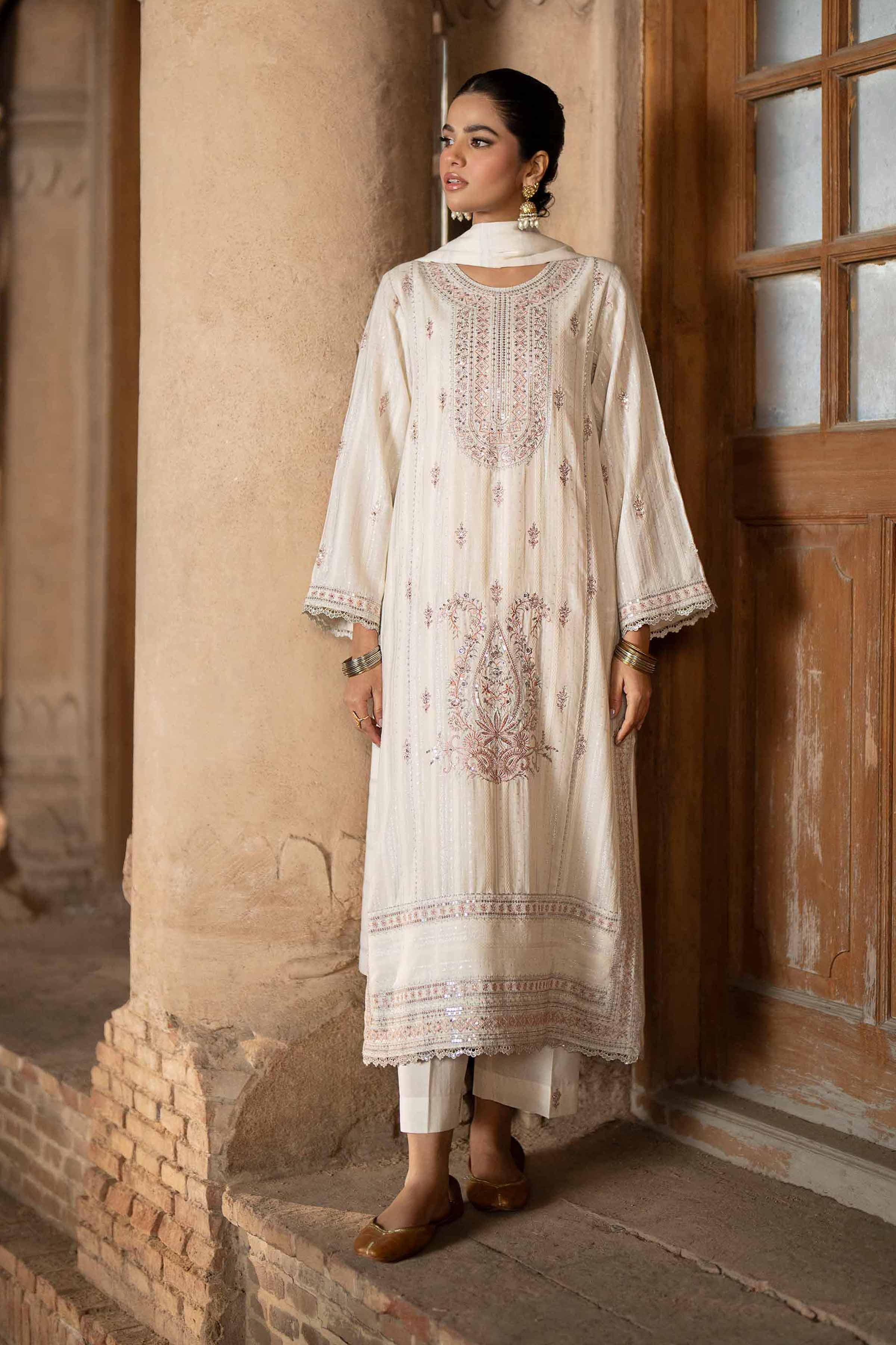 NishatUK - Off White Embroidered Jacquard 3-piece ready to wear Suit