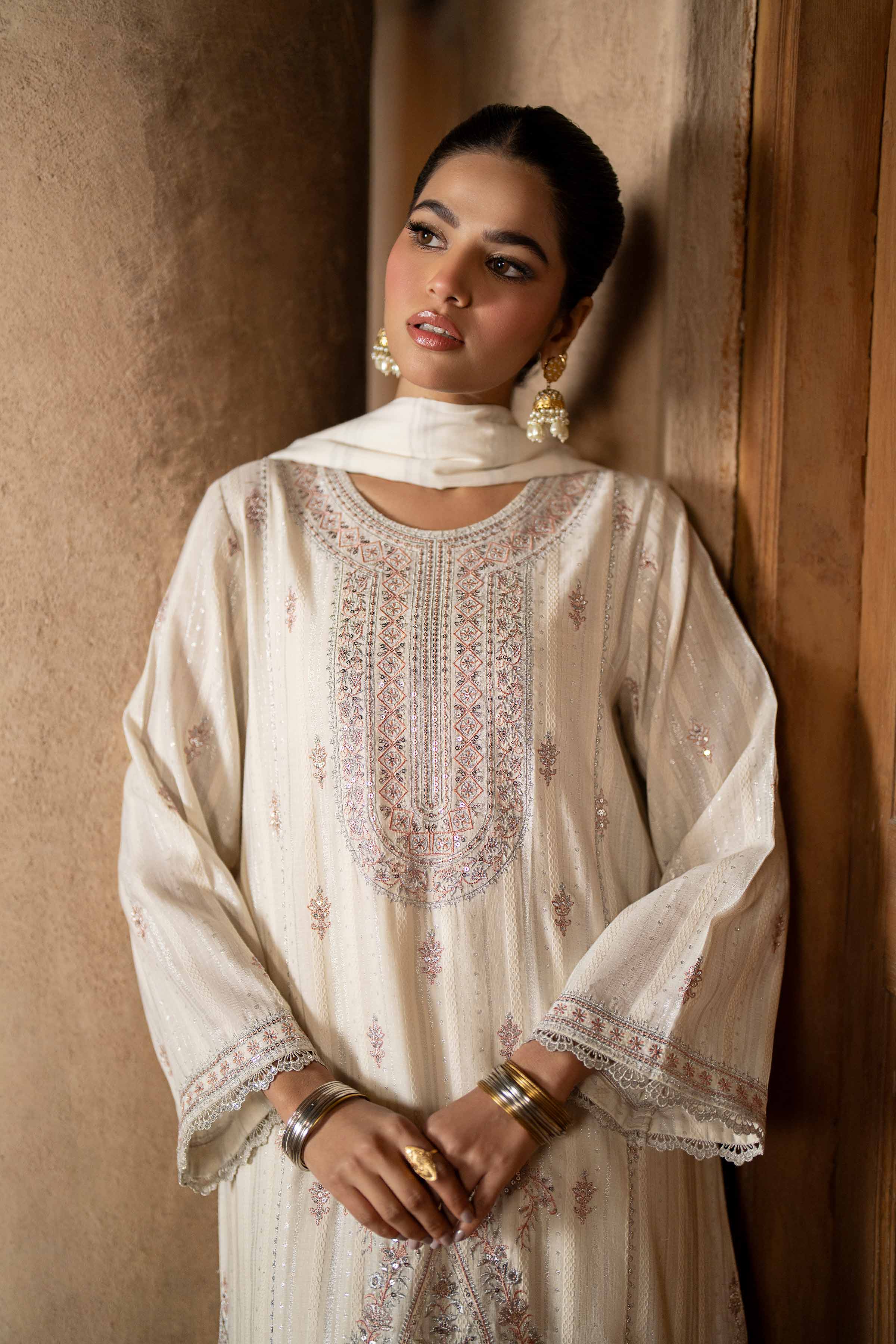 NishatUK - Off White Embroidered Jacquard 3-piece ready to wear Suit