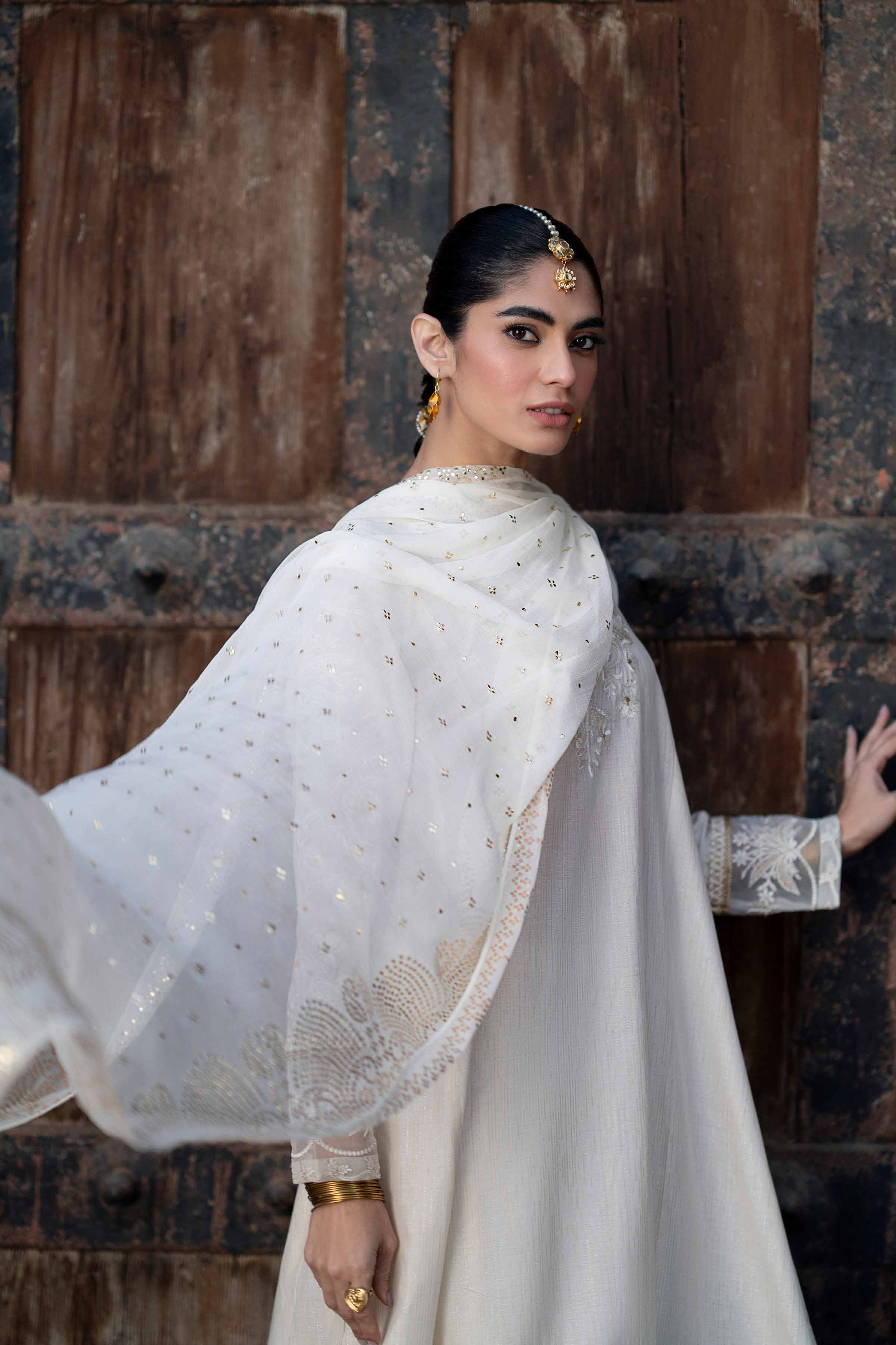 NishatUK - Off White Embroidered Yarn Dyed 3-piece ready to wear Suit