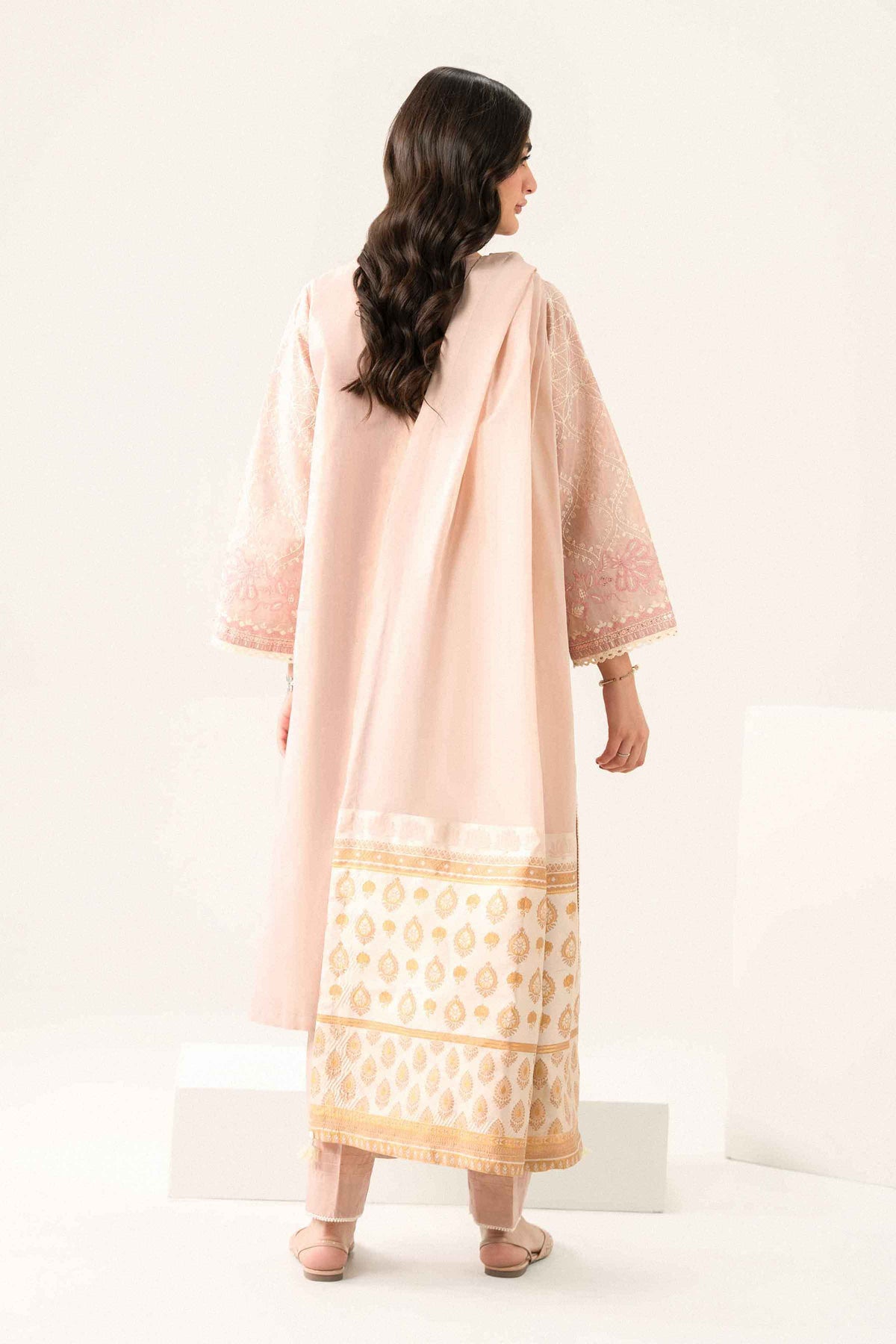 Nishat UK - Pink Embroidered Yarn Dyed 3 Pieces ready to wear Suit