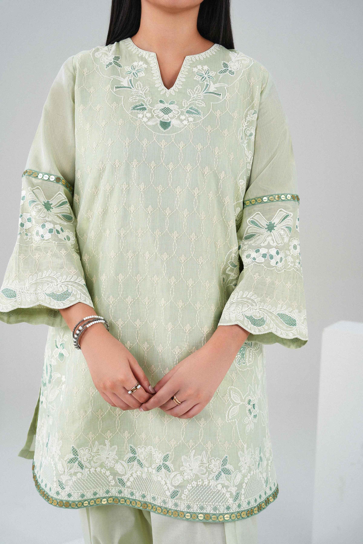 Nishat UK - Green Embroidered Yard Dyed 3 Pieces ready to wear Suit