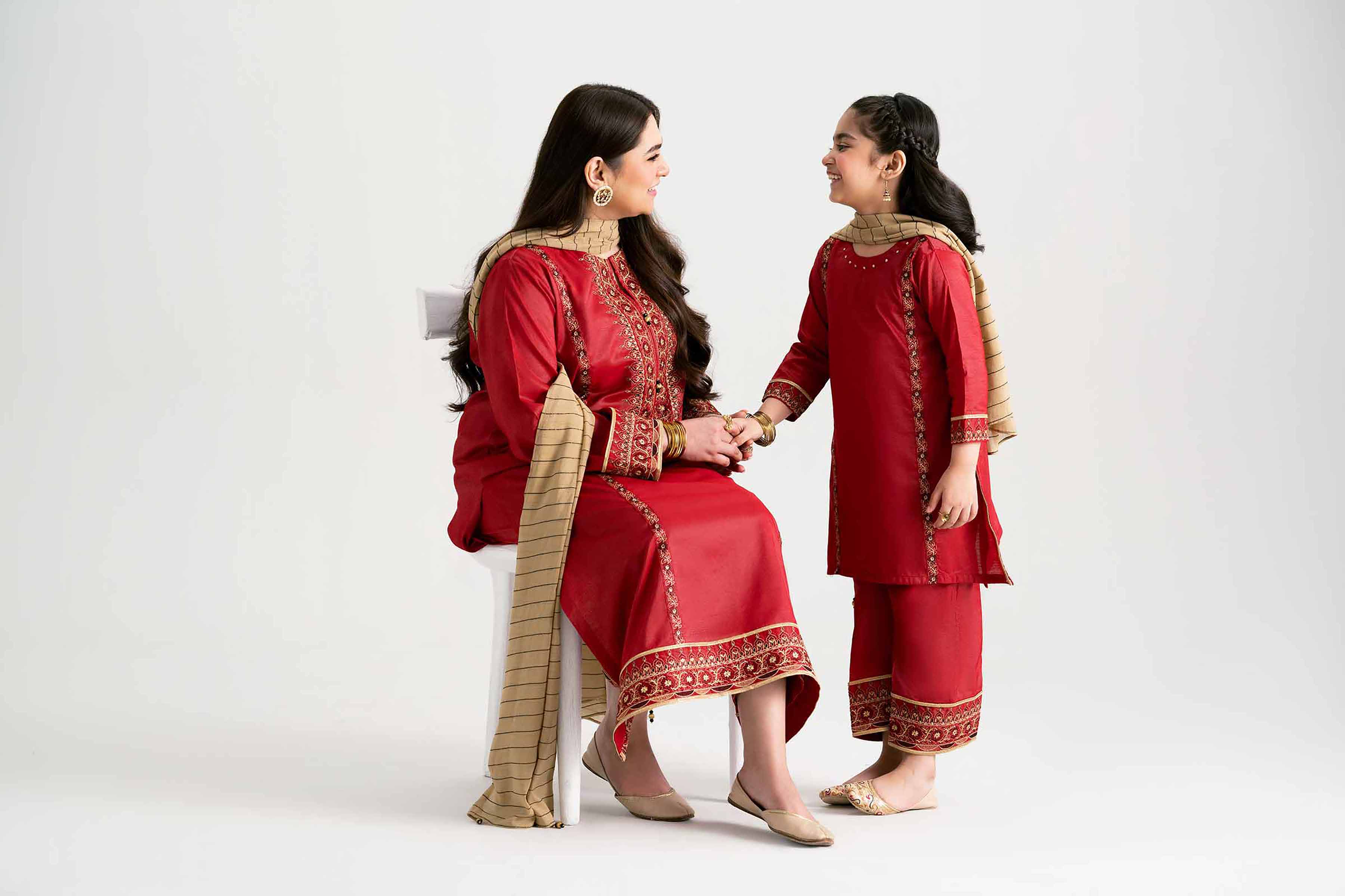 NishatUK - Ivory Embroidered   Nylon Viscose 3-piece ready to wear Suit